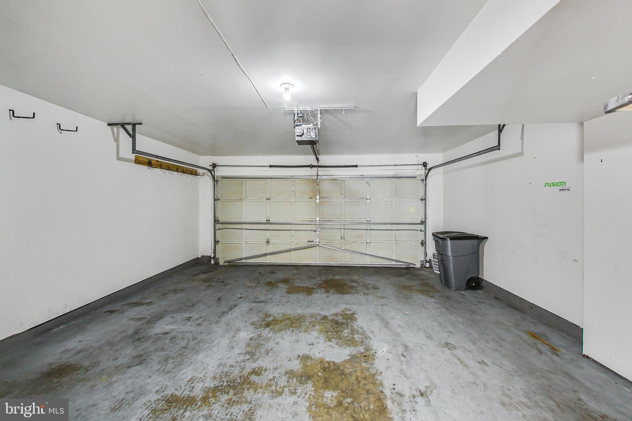 RANDOM HILLS LAND BAY - Residential Lease