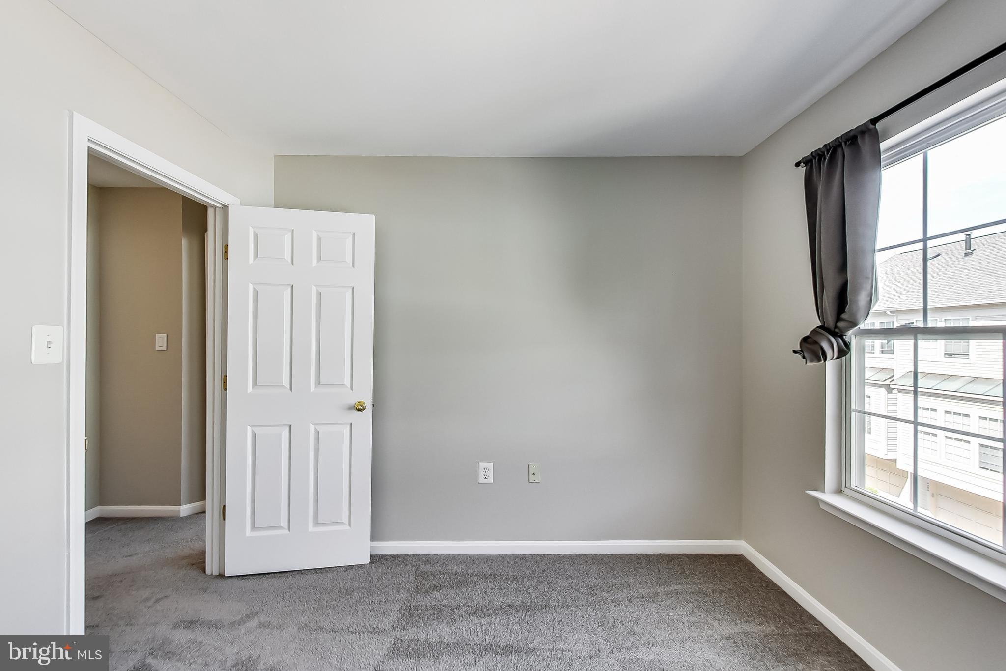 RANDOM HILLS LAND BAY - Residential Lease