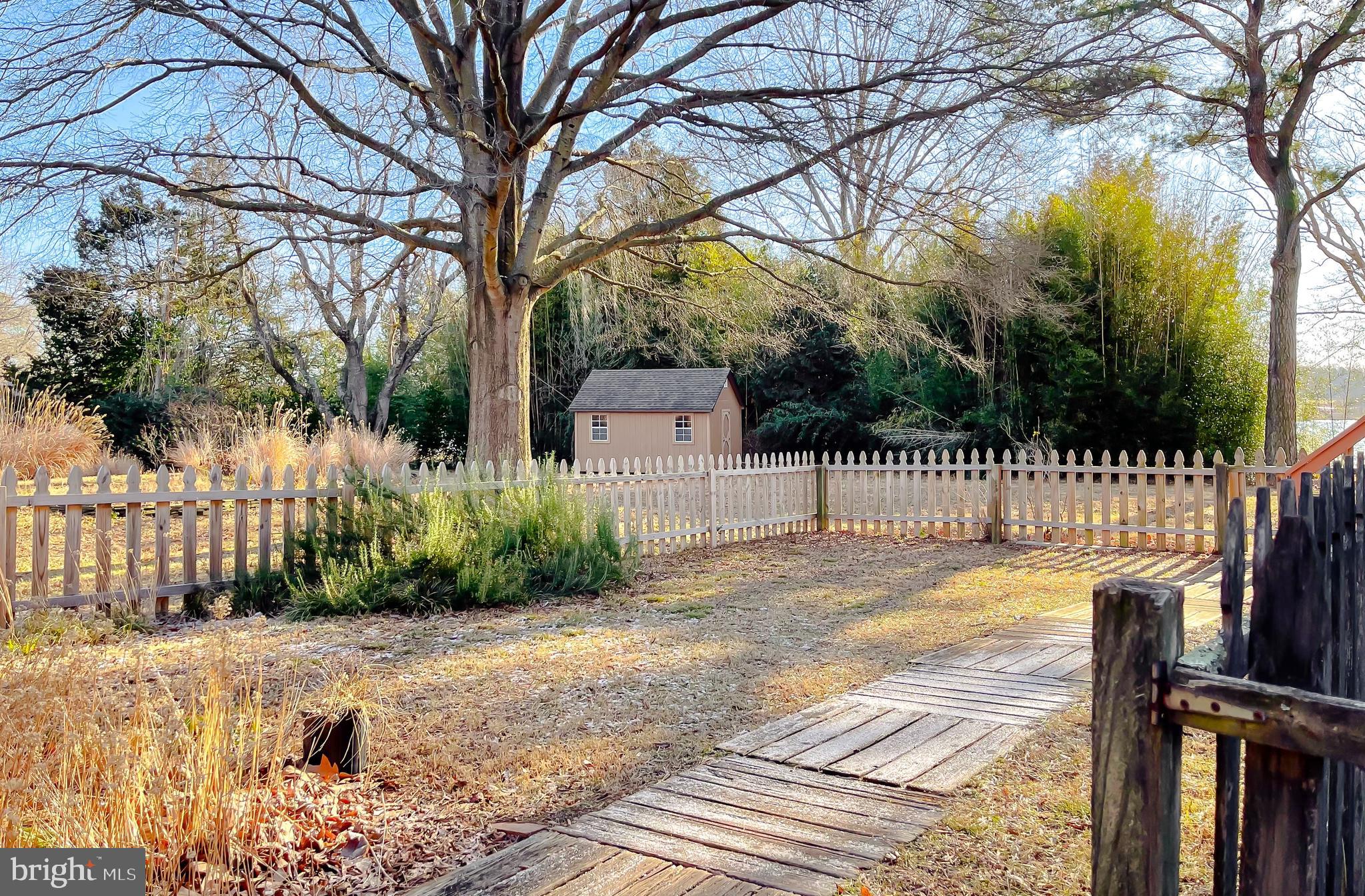 LEONARDTOWN - Residential