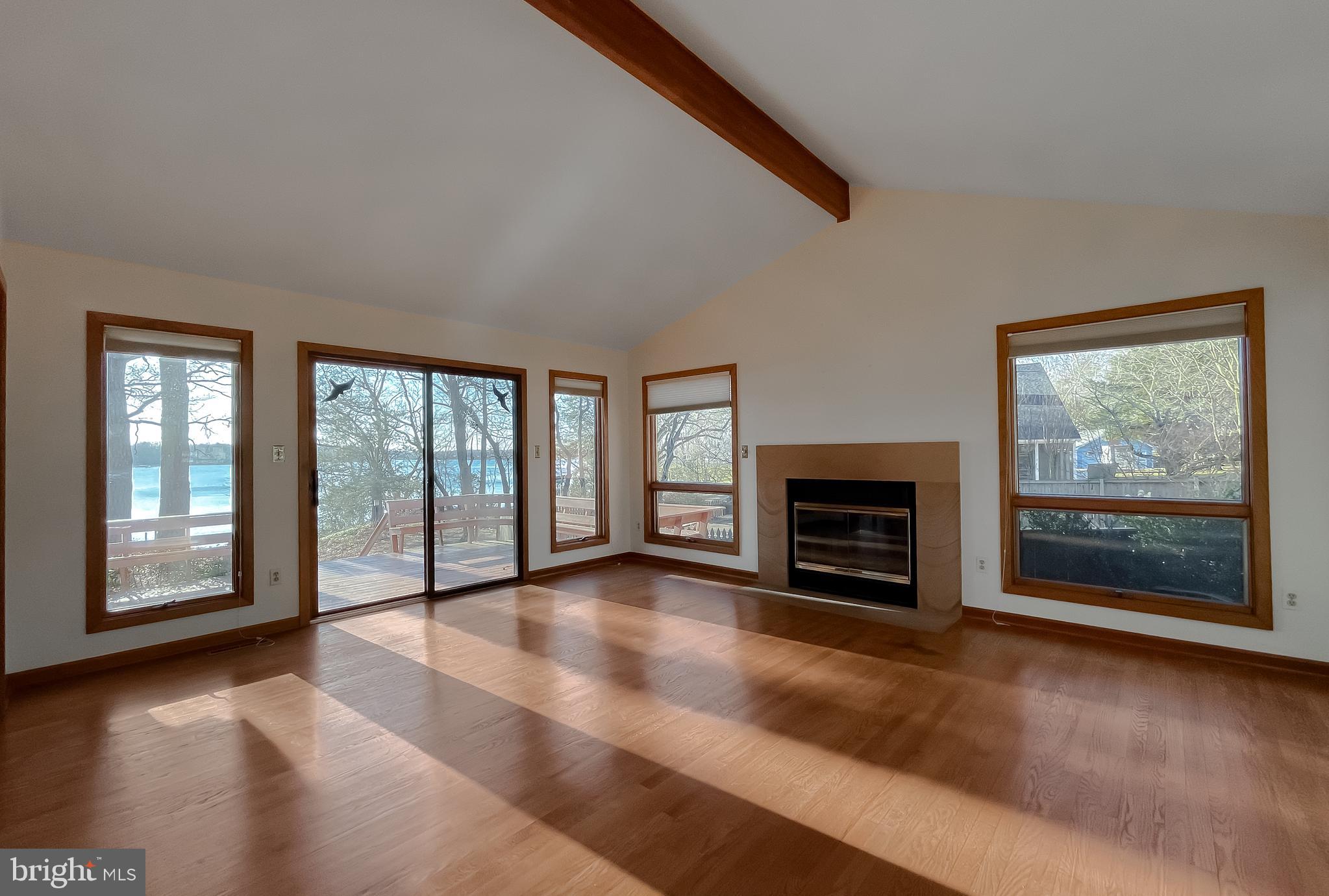 LEONARDTOWN - Residential