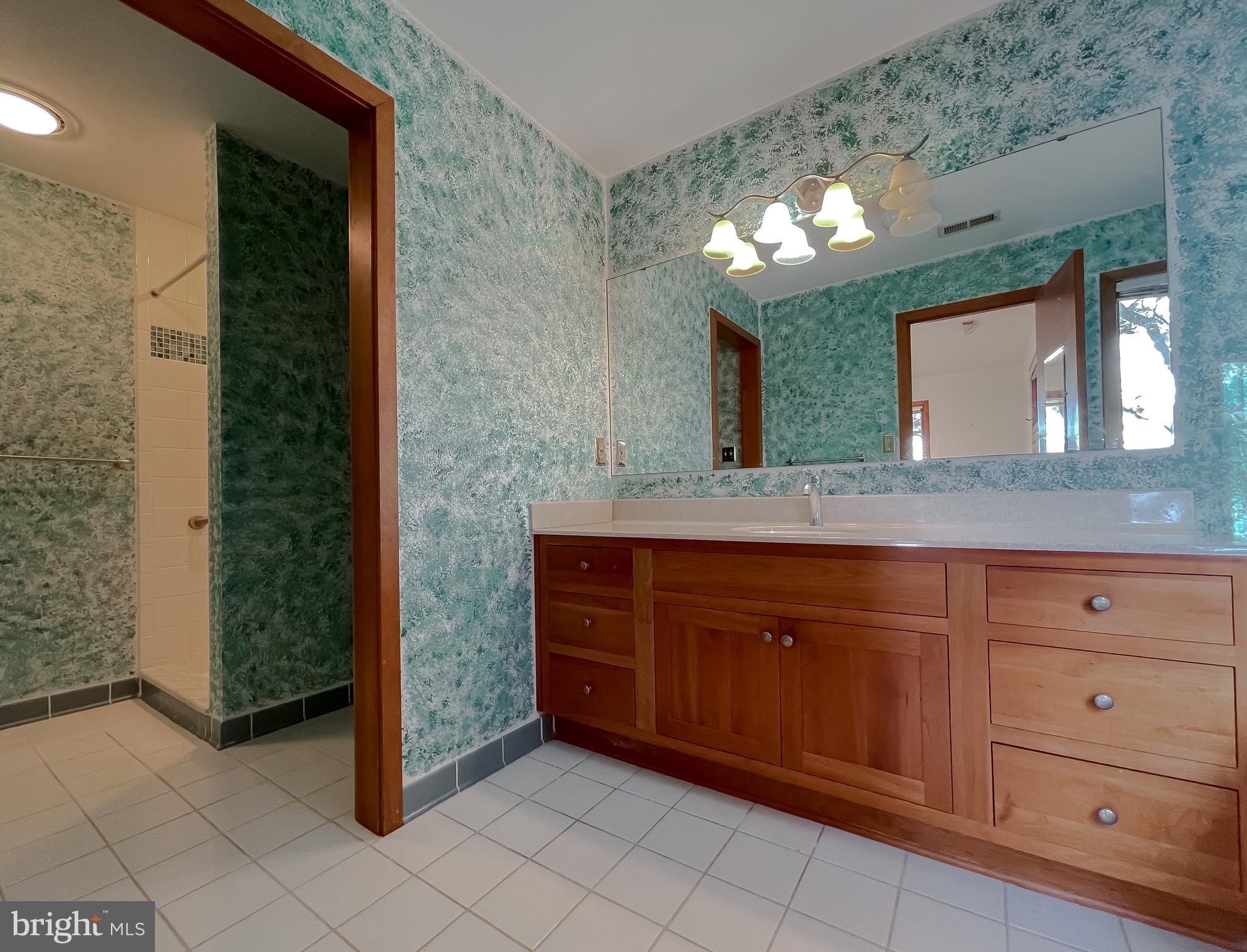 LEONARDTOWN - Residential