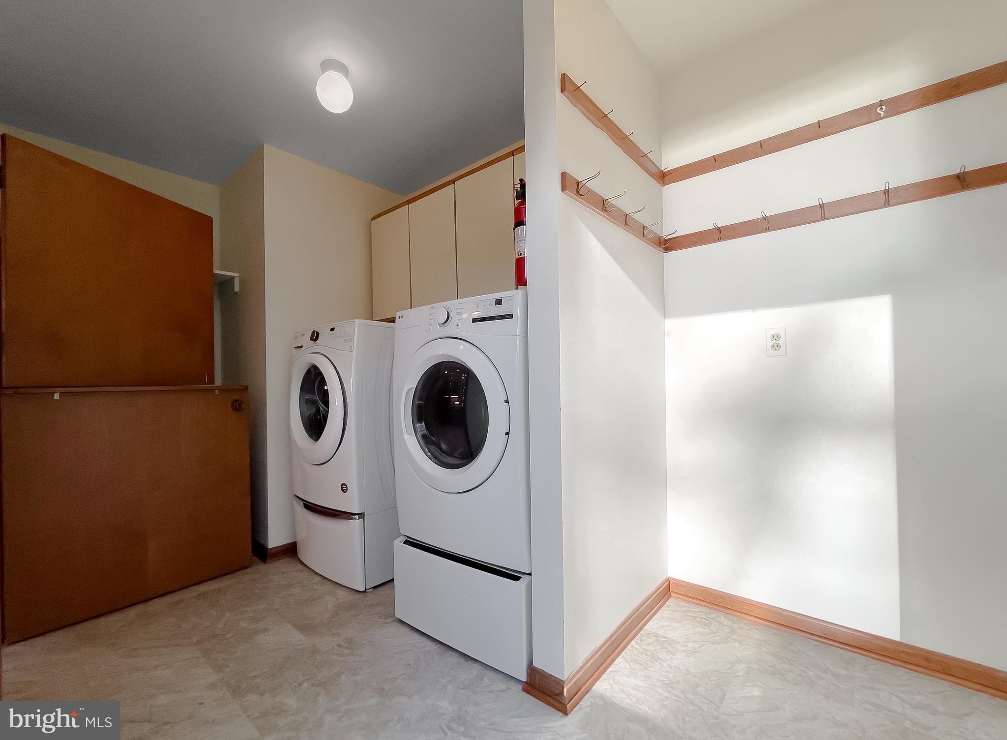 LEONARDTOWN - Residential