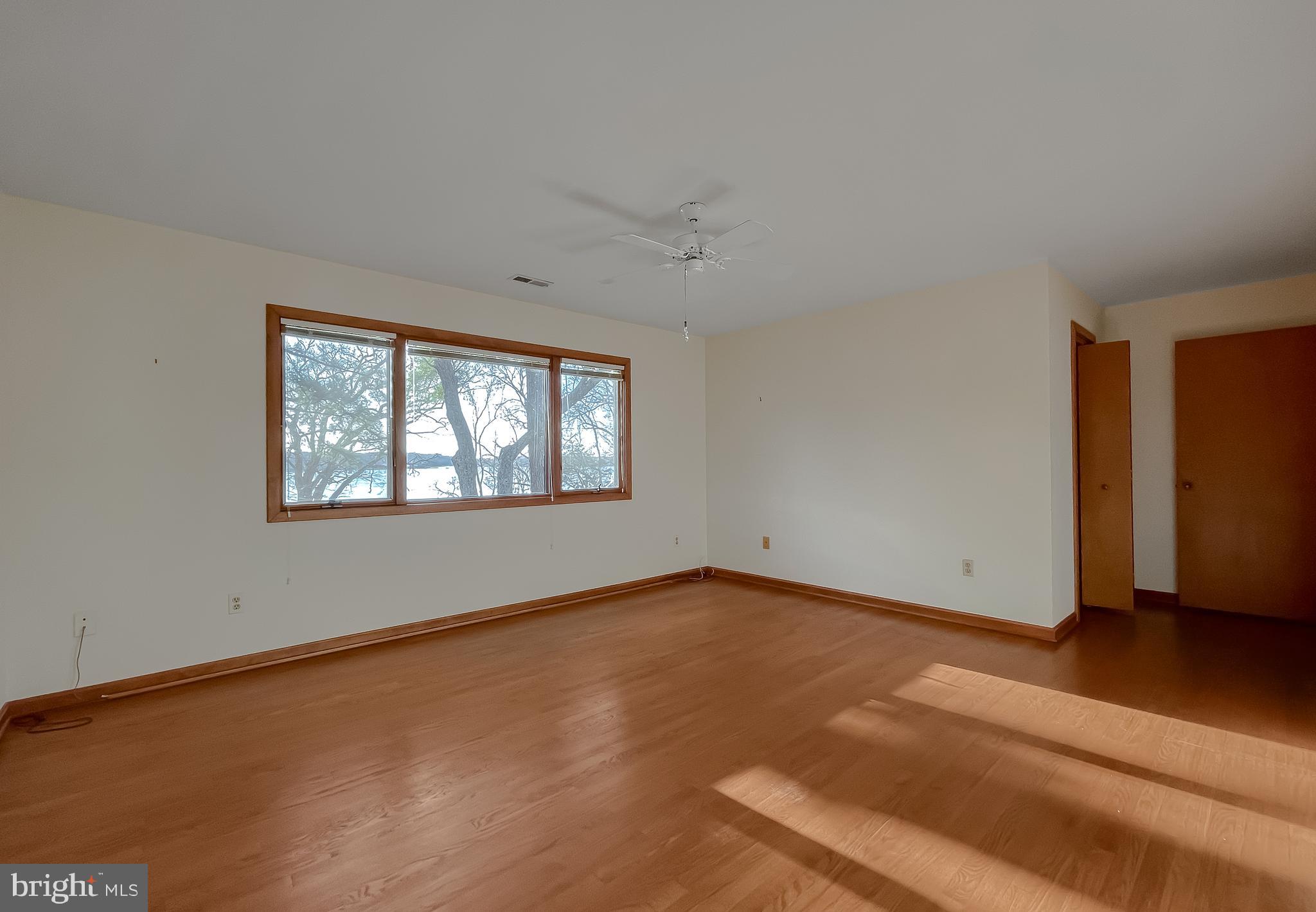 LEONARDTOWN - Residential