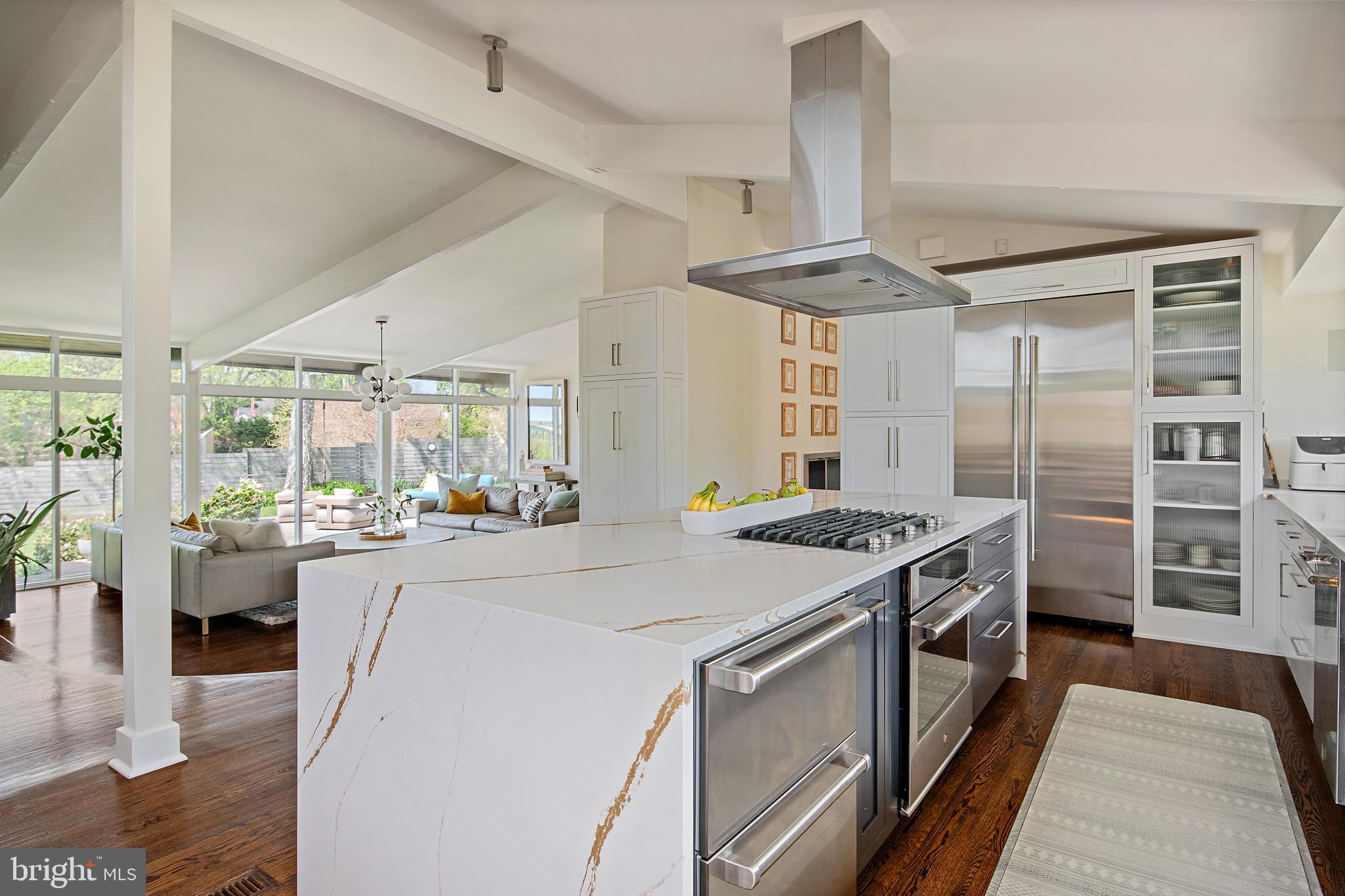 PENDENNIS MOUNT - Residential