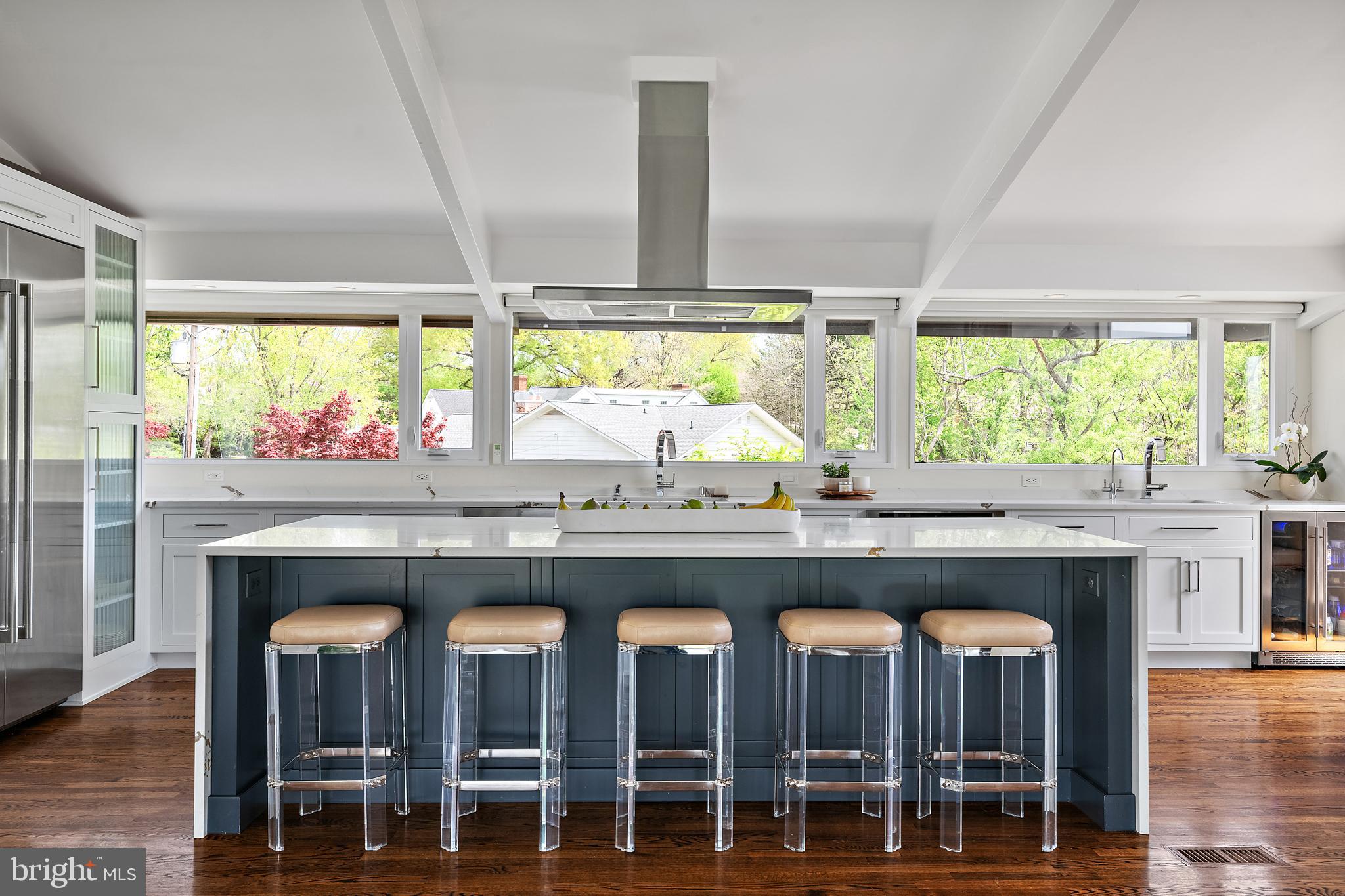 PENDENNIS MOUNT - Residential