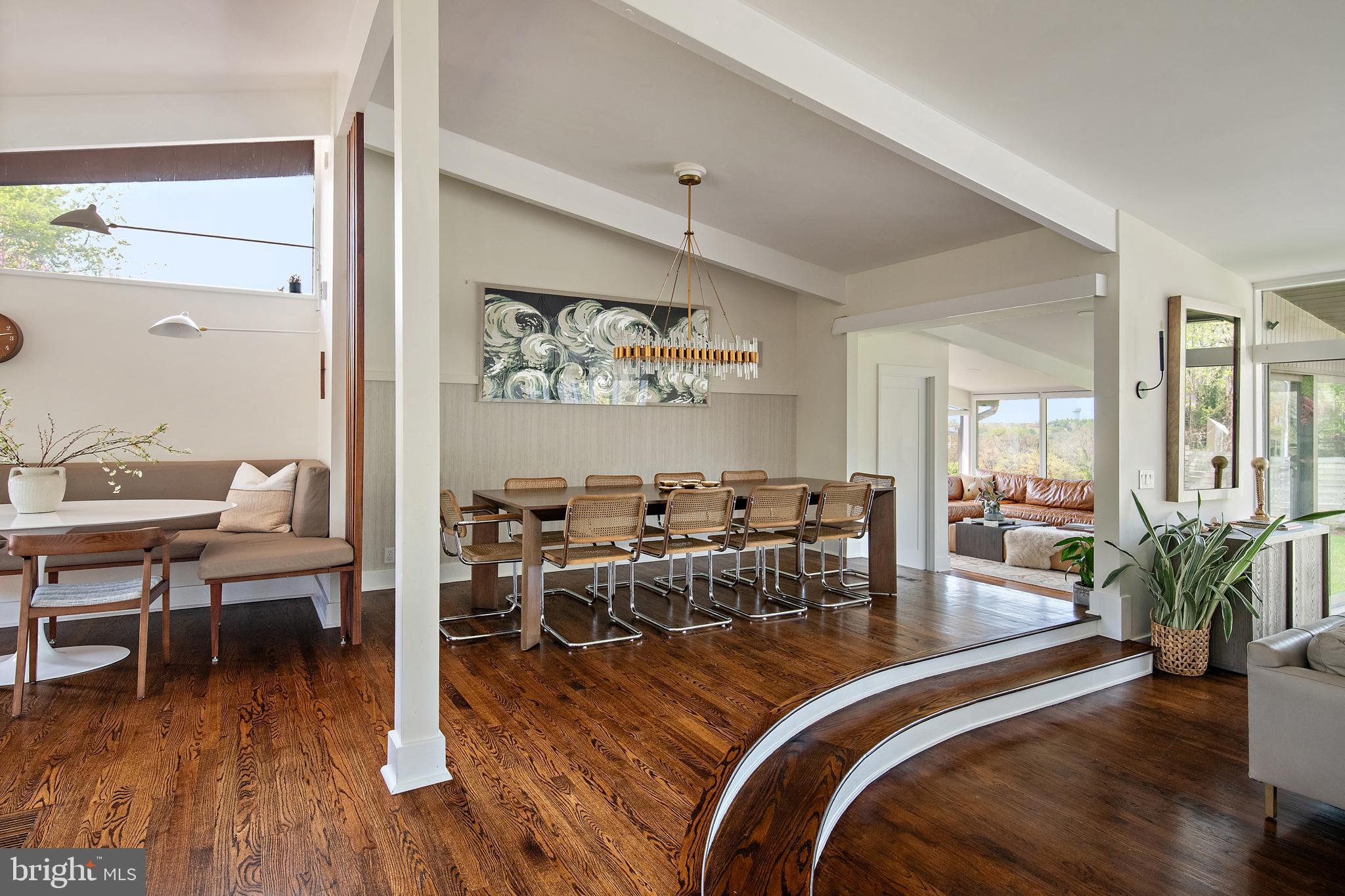 PENDENNIS MOUNT - Residential