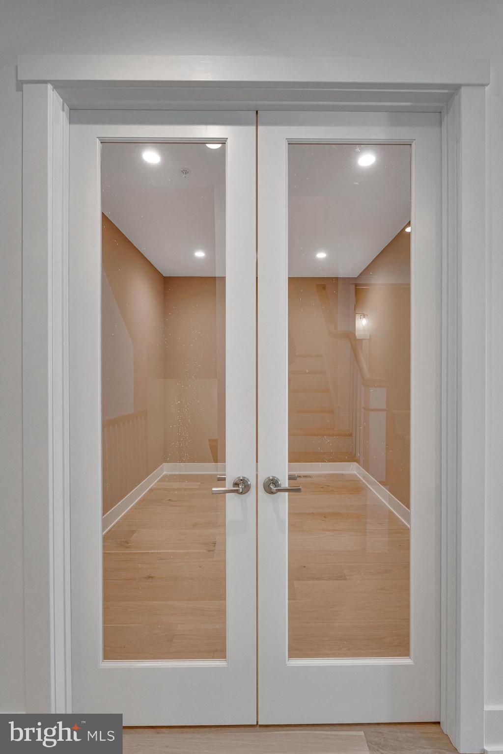 PRESERVE AT MAPLE GLEN - Residential