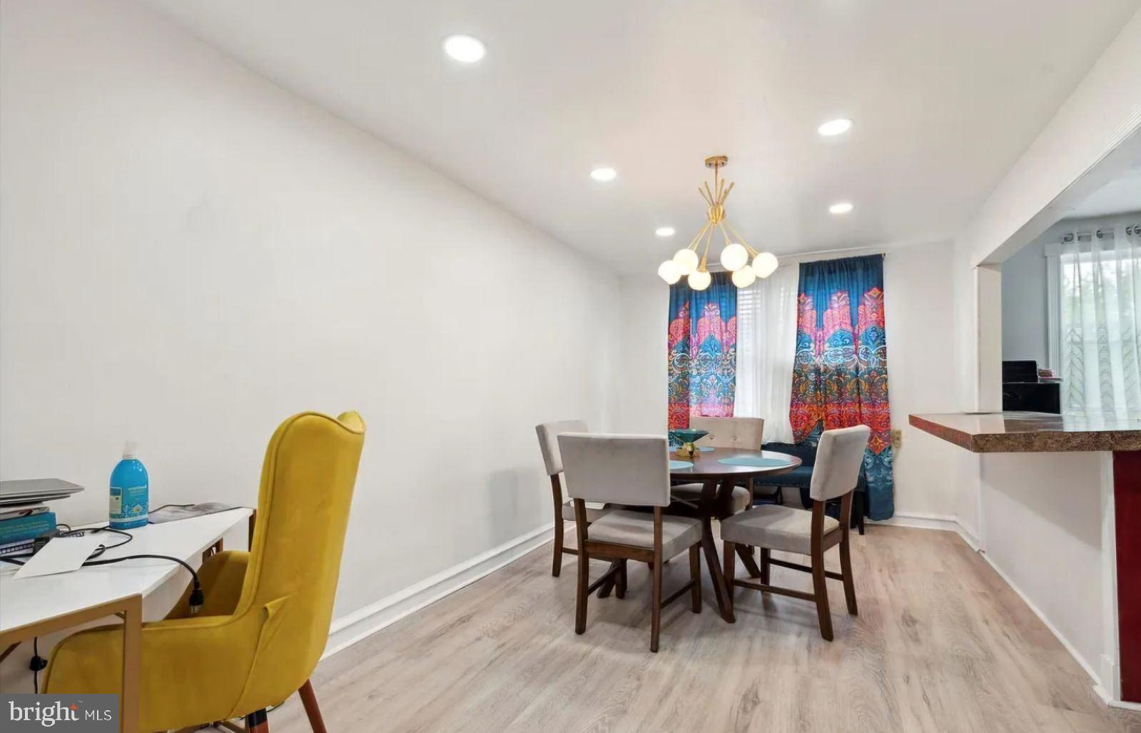 LAWNCREST - Residential