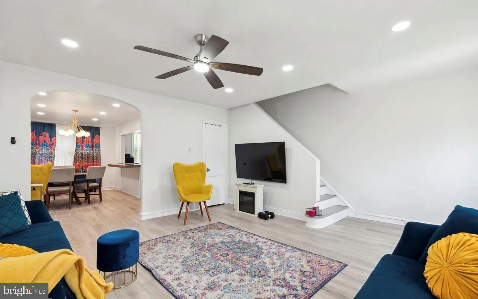 LAWNCREST - Residential