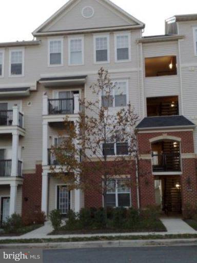FAIRFAX RIDGE - Residential Lease