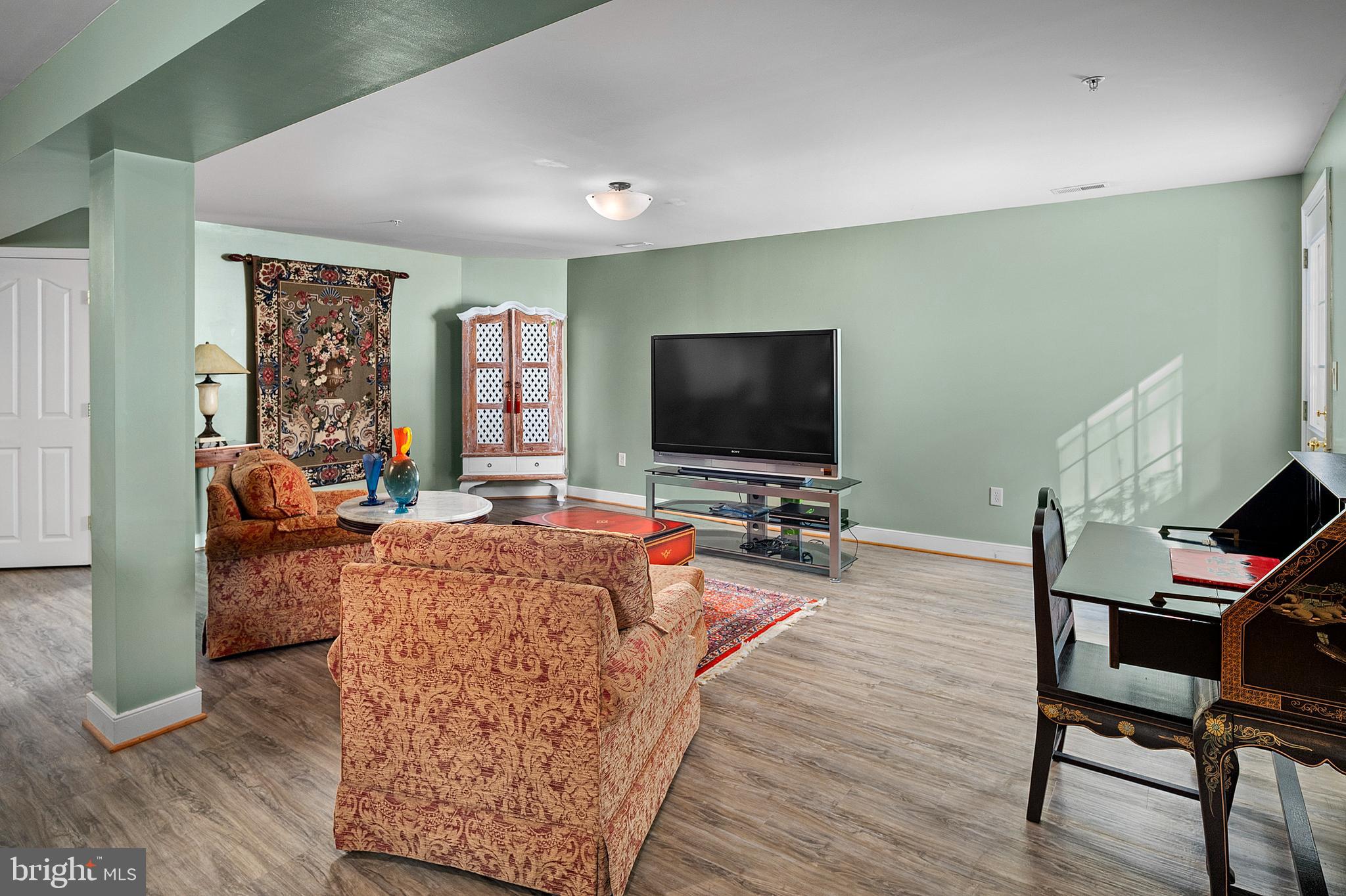 SNOWDEN OVERLOOK - Residential