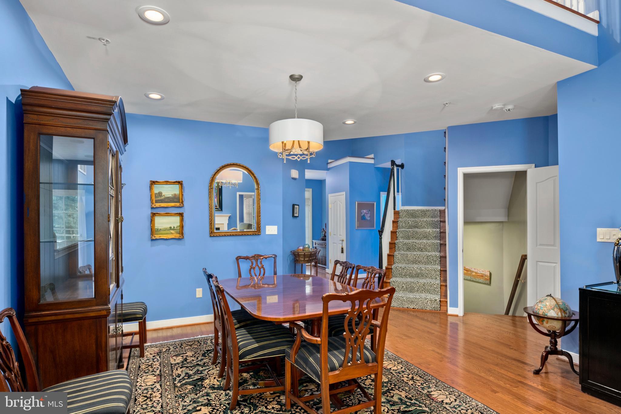 SNOWDEN OVERLOOK - Residential