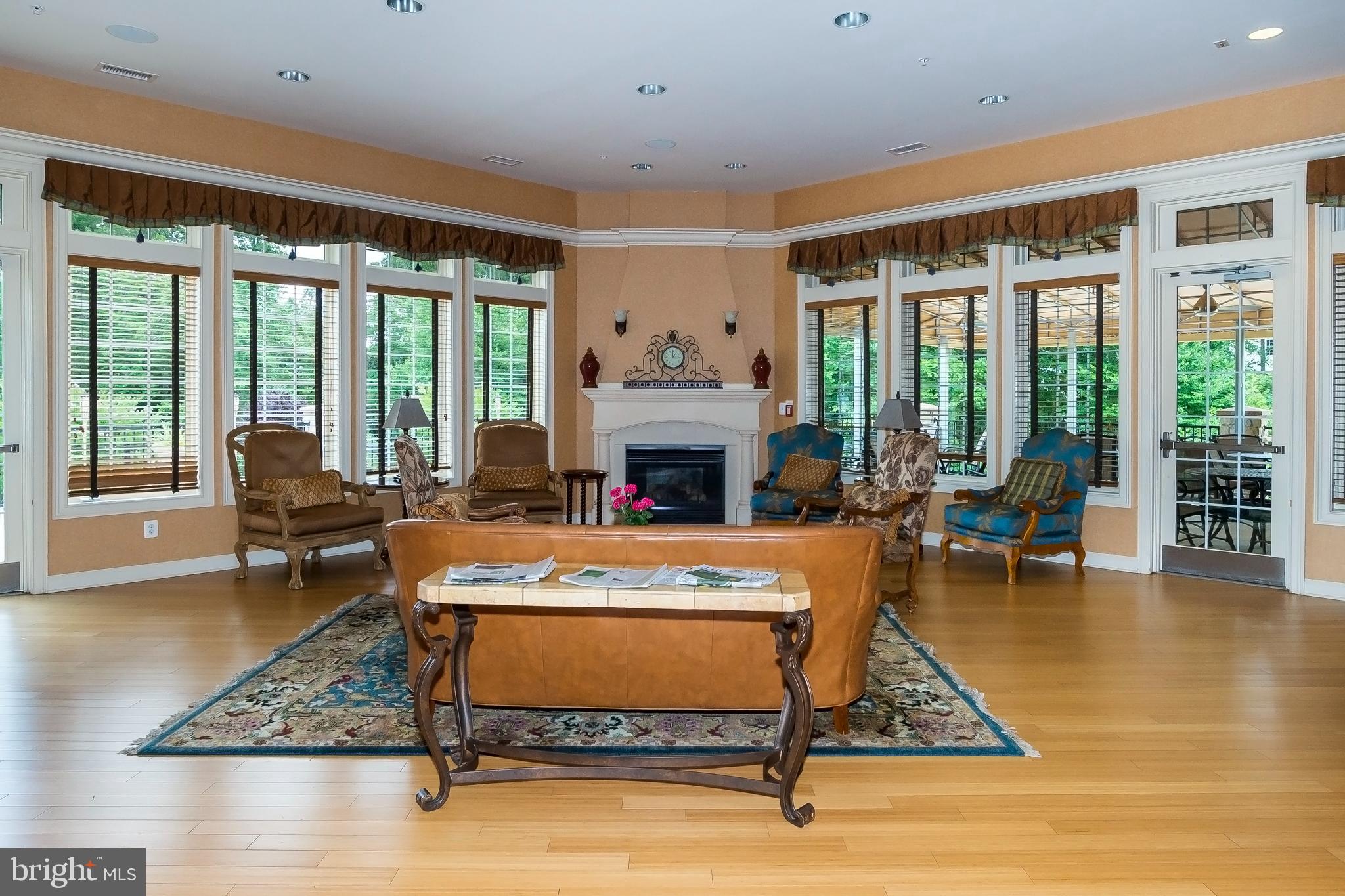 SNOWDEN OVERLOOK - Residential