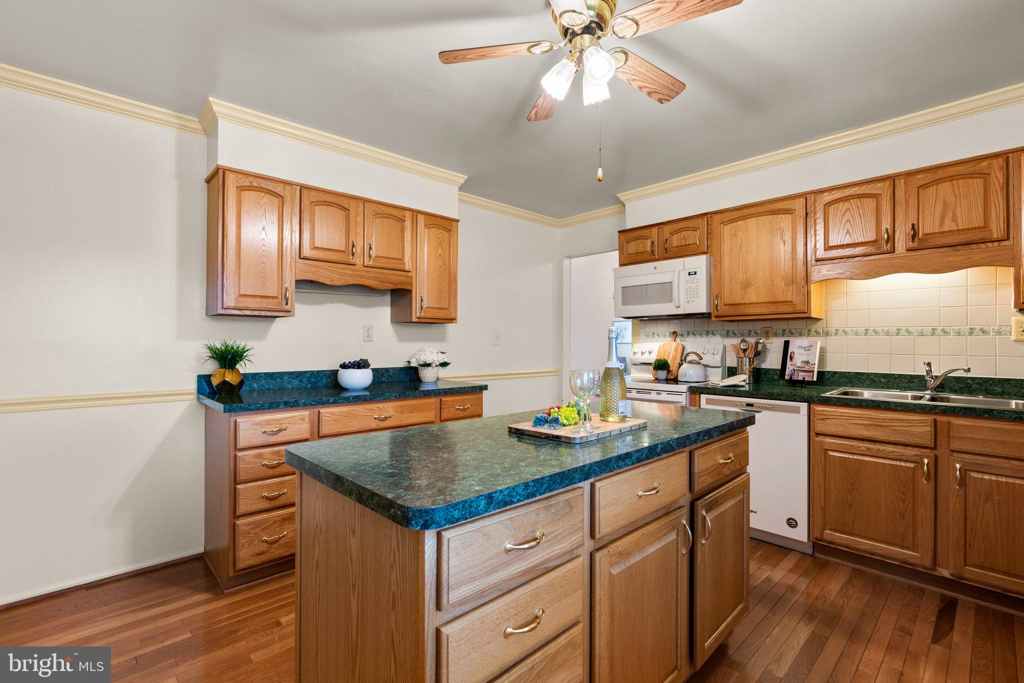 ENTERPRISE ESTATES - Residential