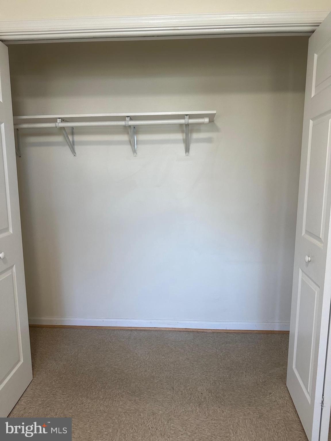 DOWNTOWN BRUNSWICK - Residential Lease