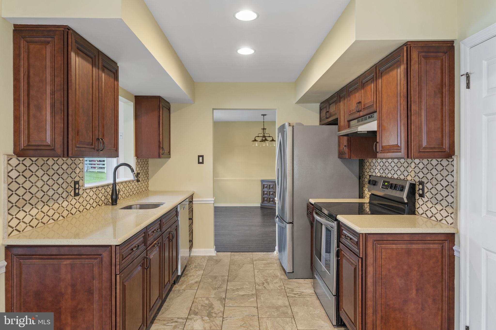 FAIRBRIDGE - Residential