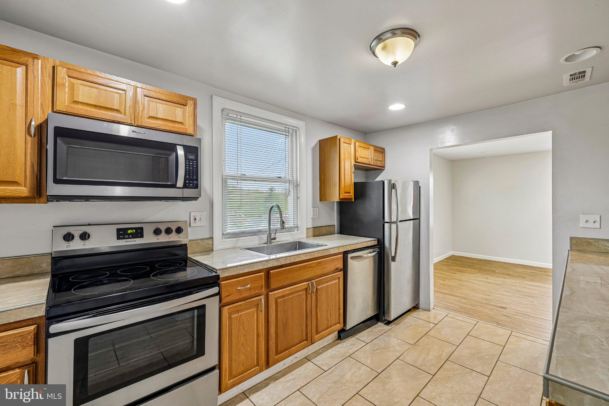 25828 OLD HUNDRED ROAD