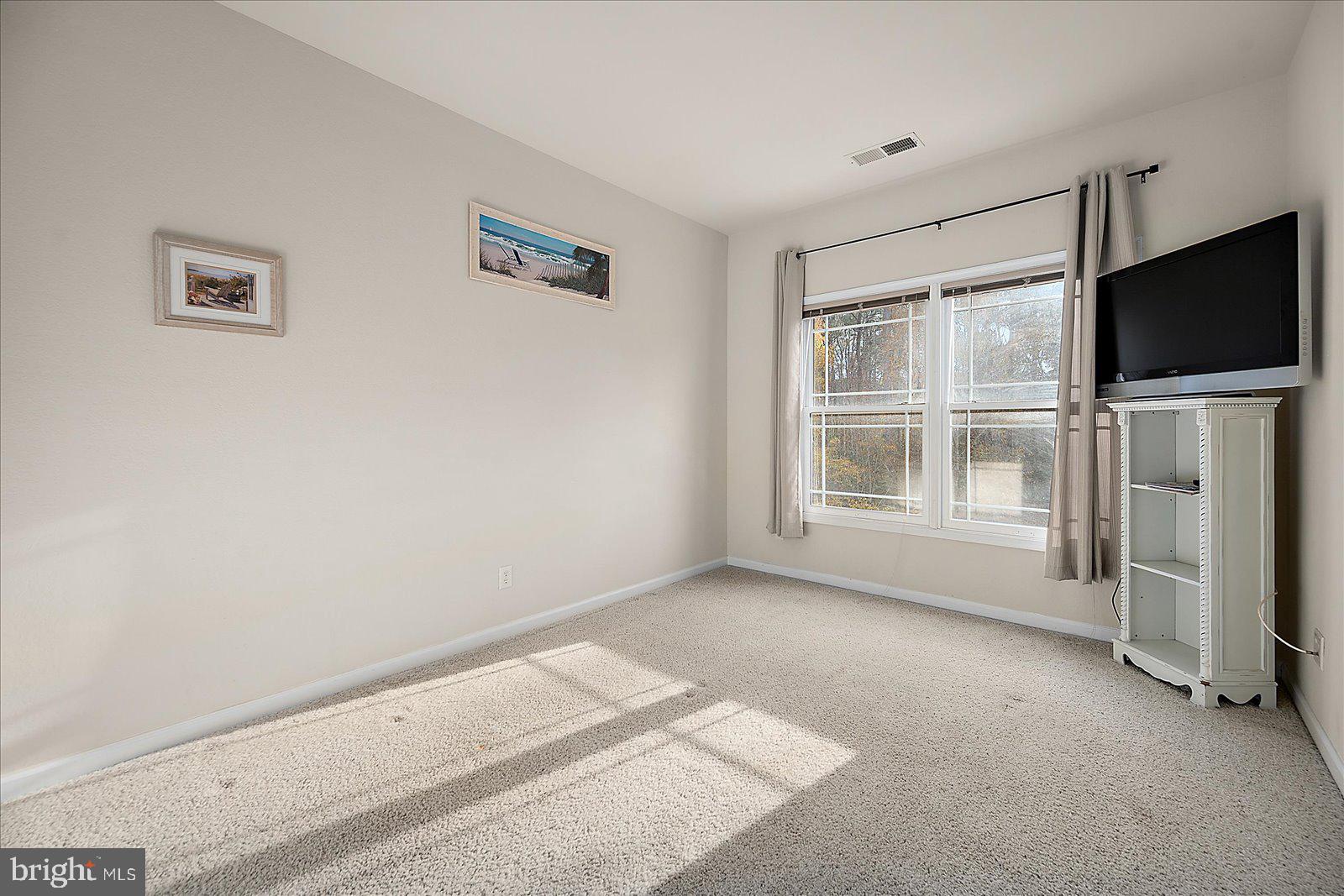 GLEN RIDDLE - Residential