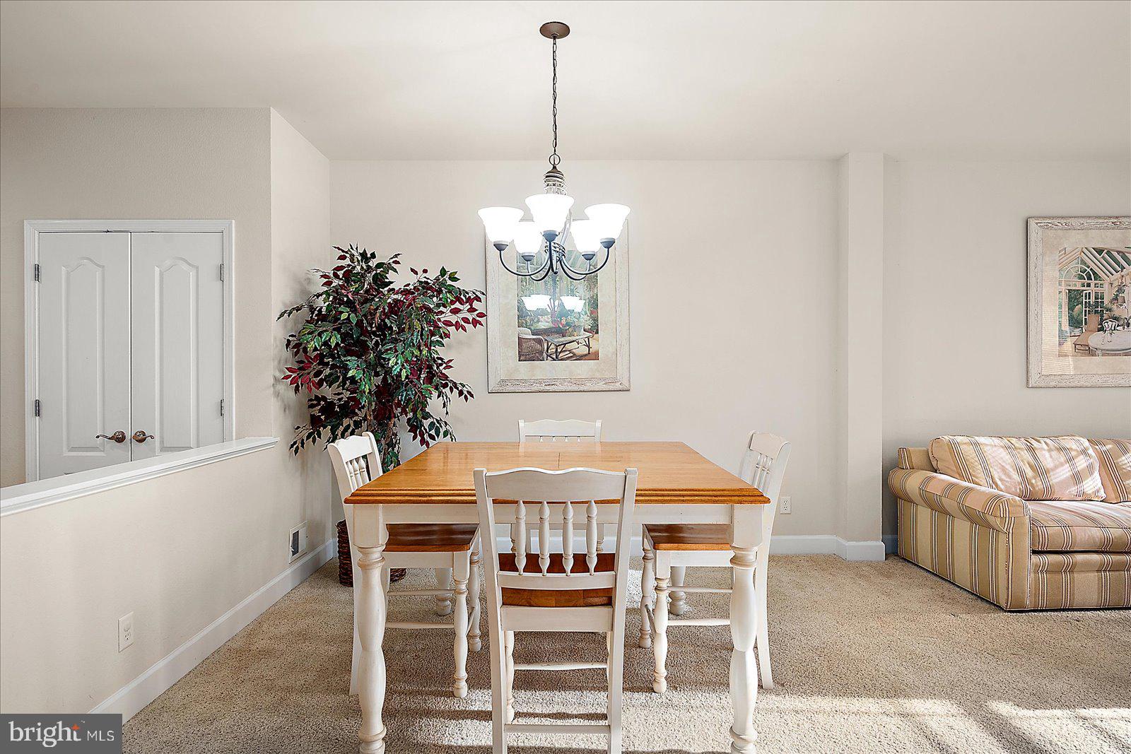 GLEN RIDDLE - Residential