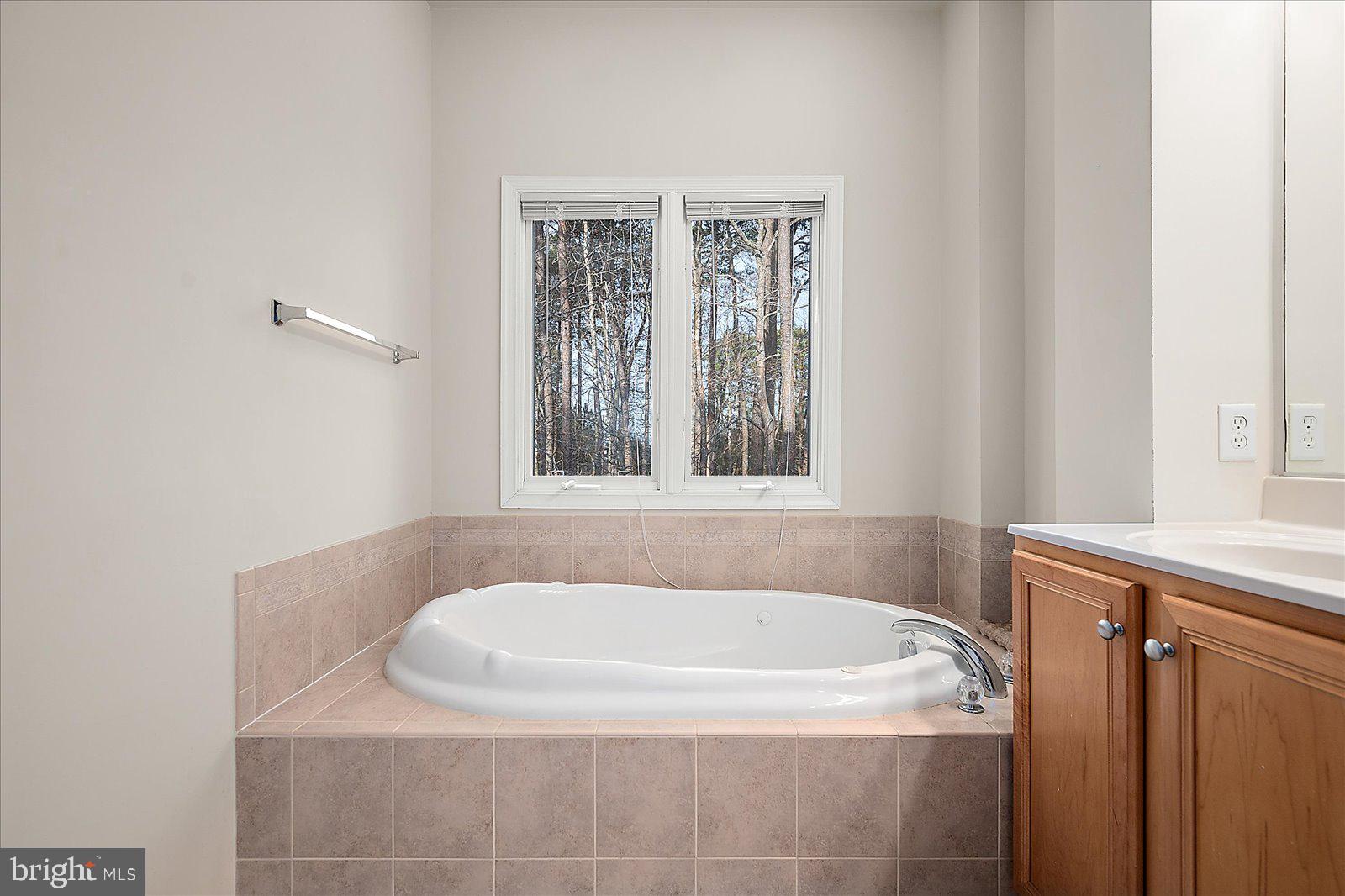 GLEN RIDDLE - Residential