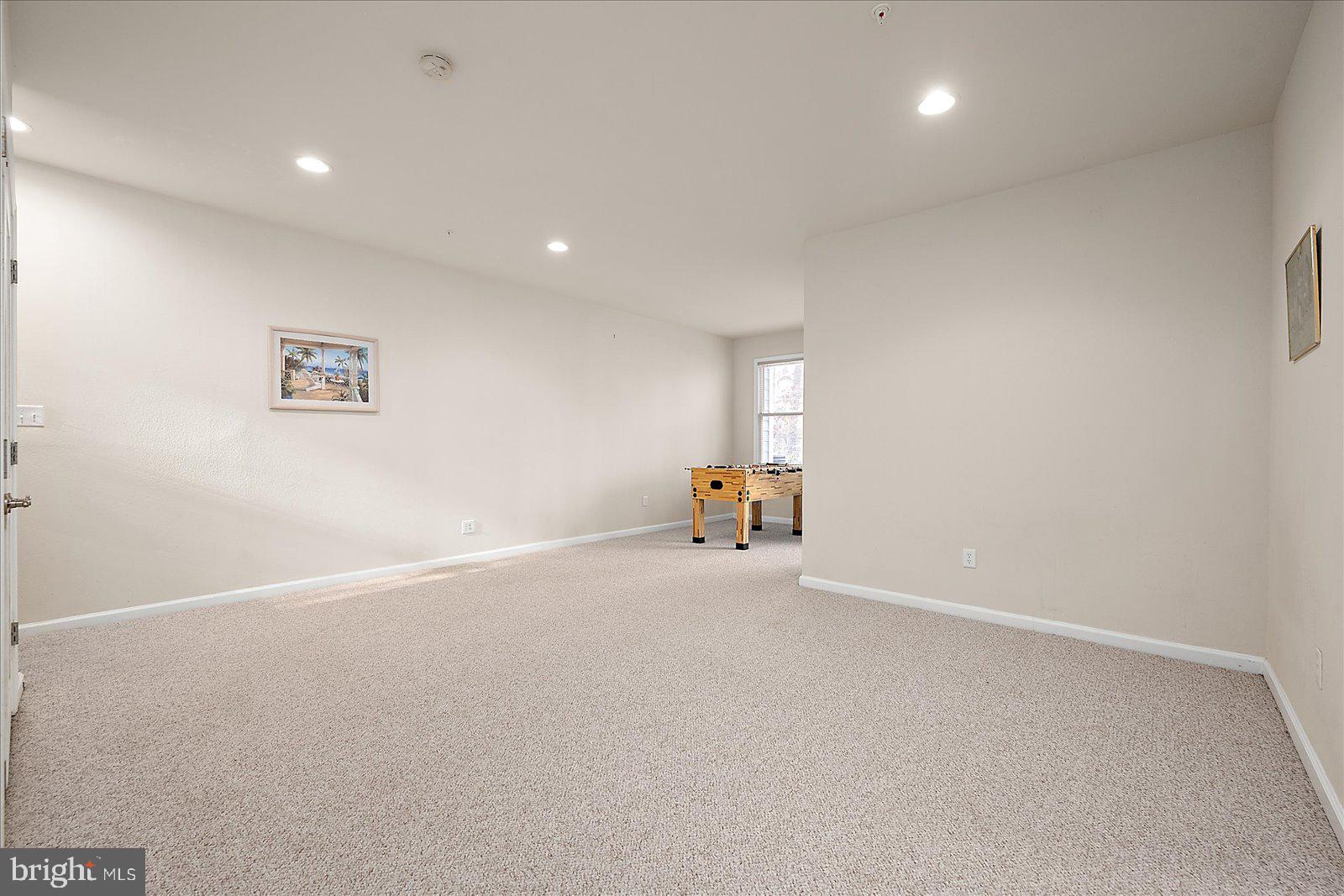 GLEN RIDDLE - Residential