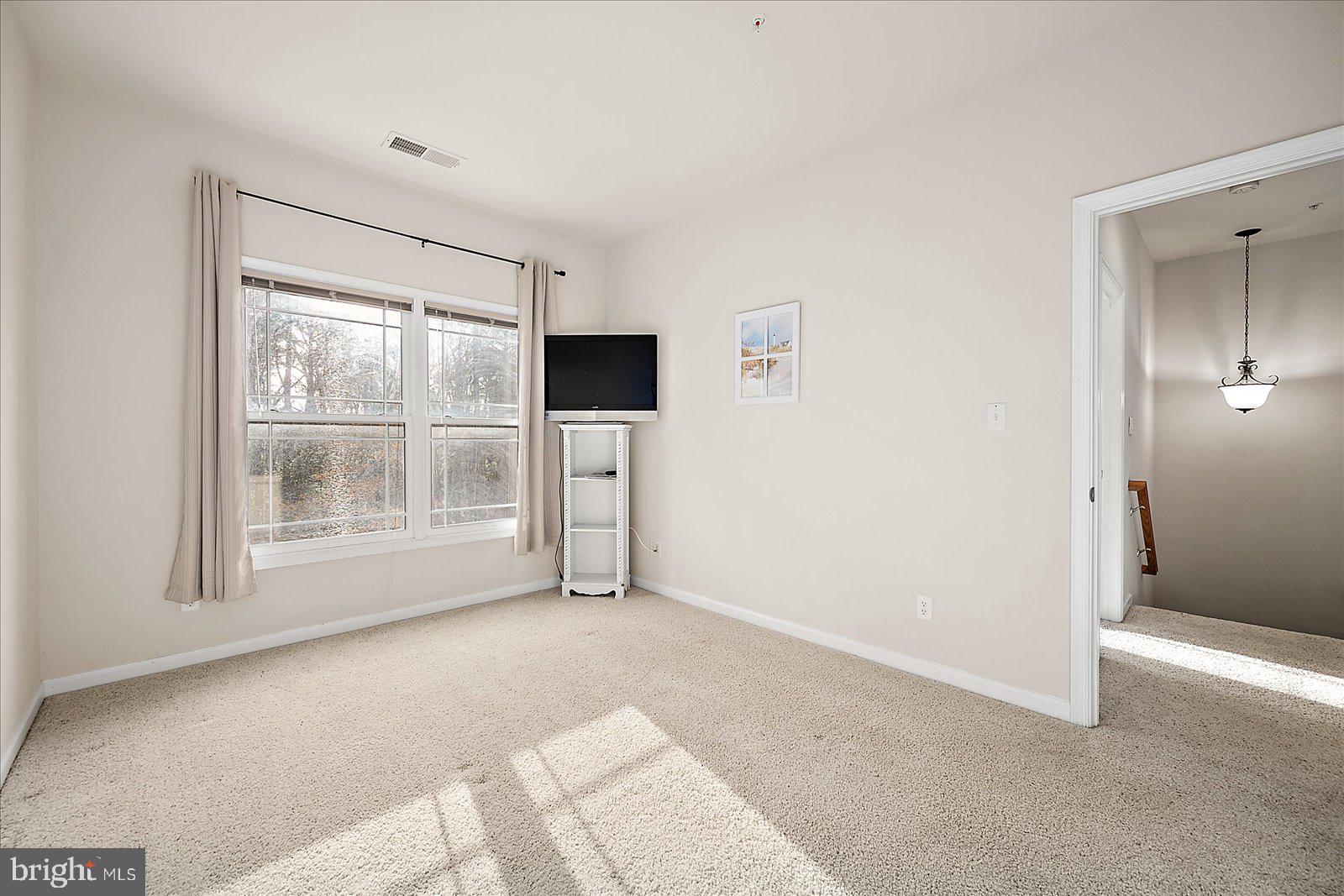 GLEN RIDDLE - Residential