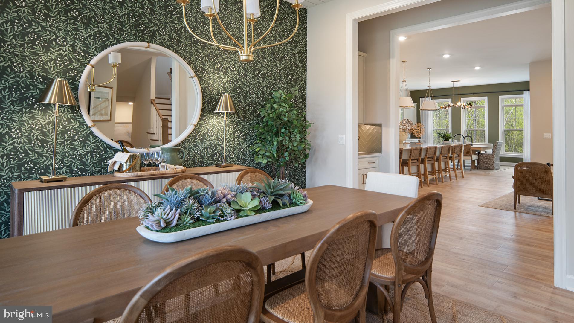 QUARTER BRANCH - Residential