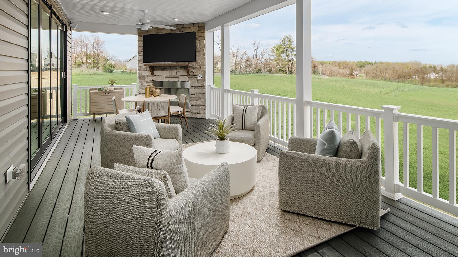 QUARTER BRANCH - Residential