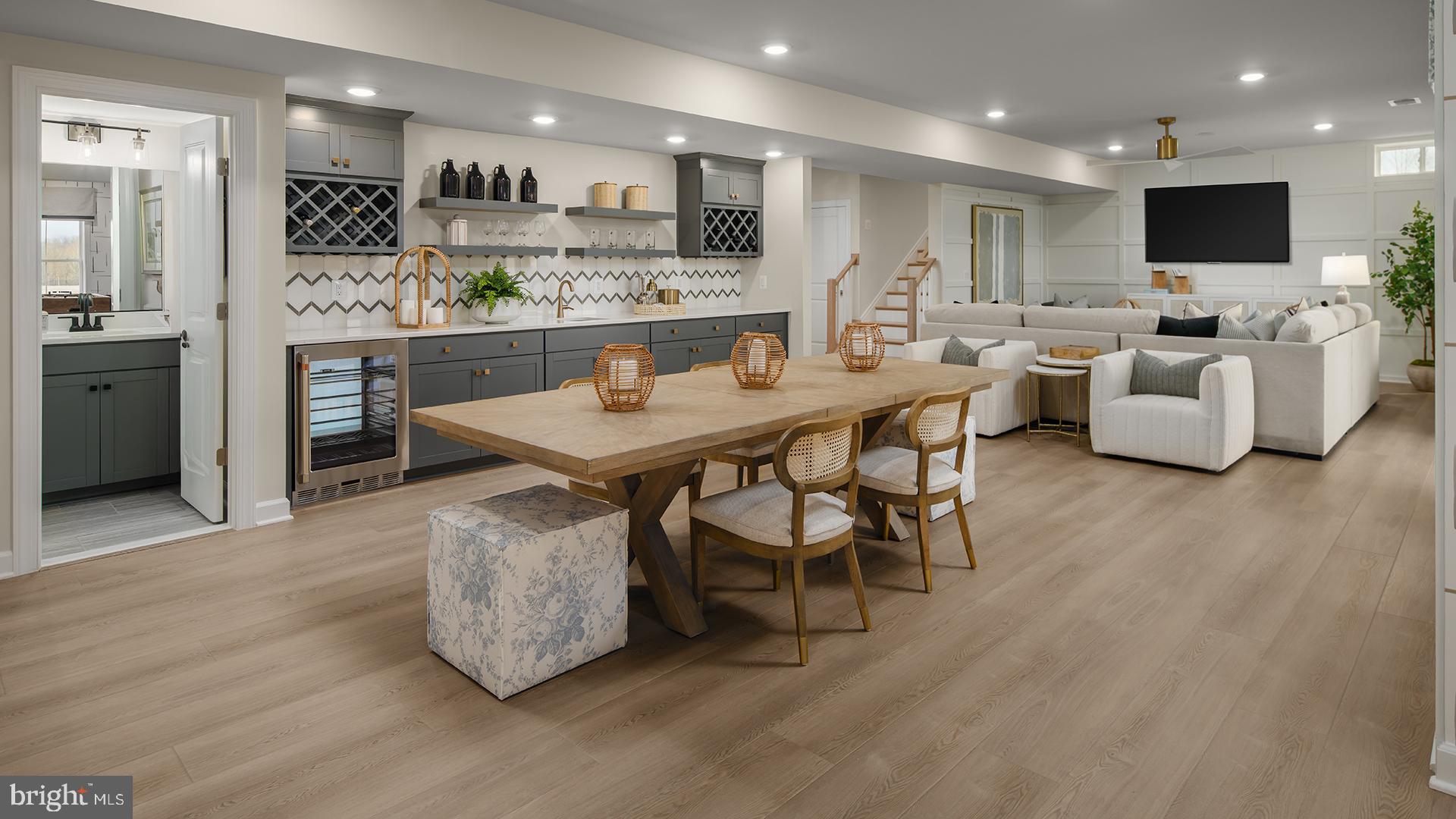 QUARTER BRANCH - Residential