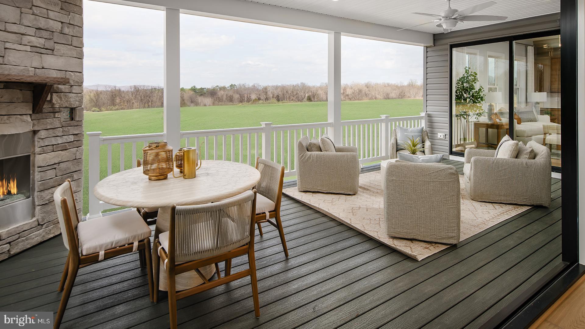 QUARTER BRANCH - Residential