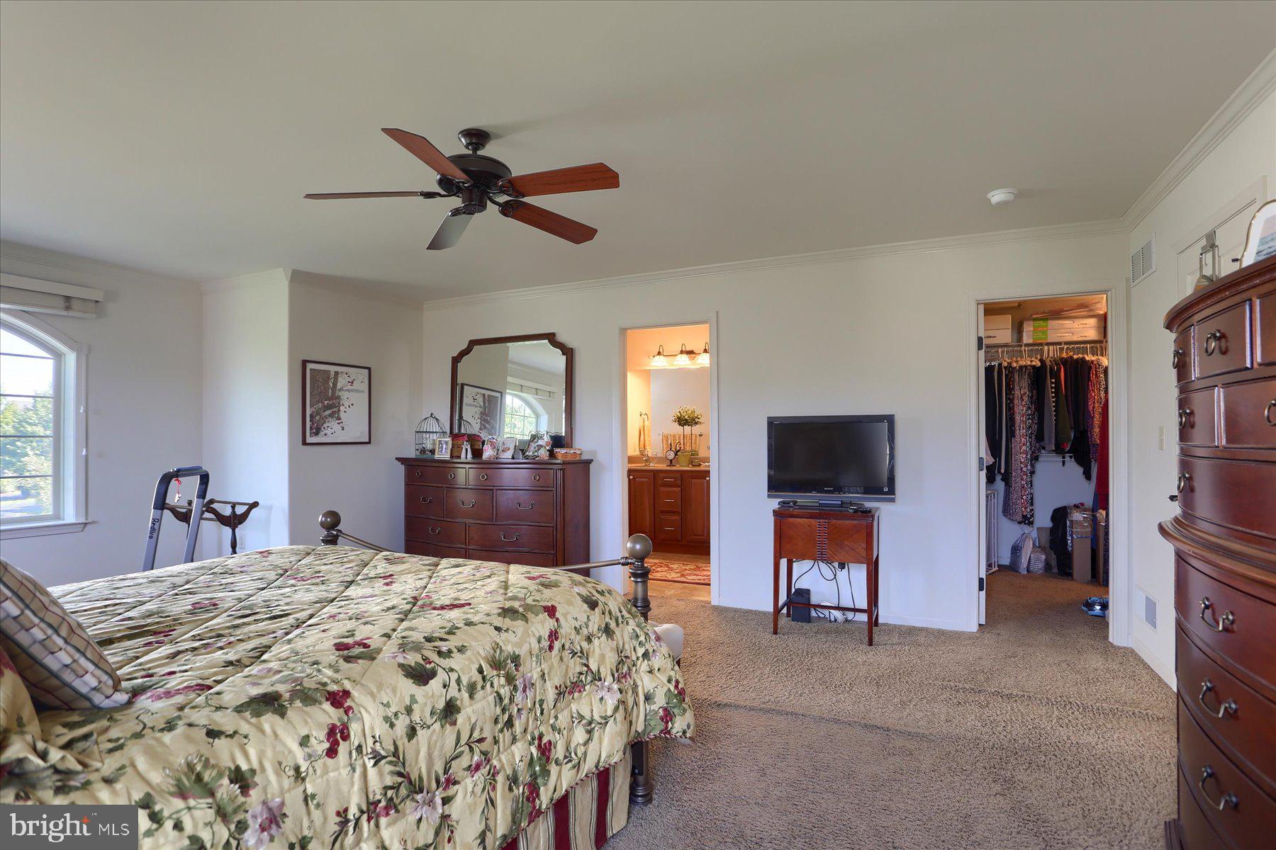 WINDING HILLS - Residential