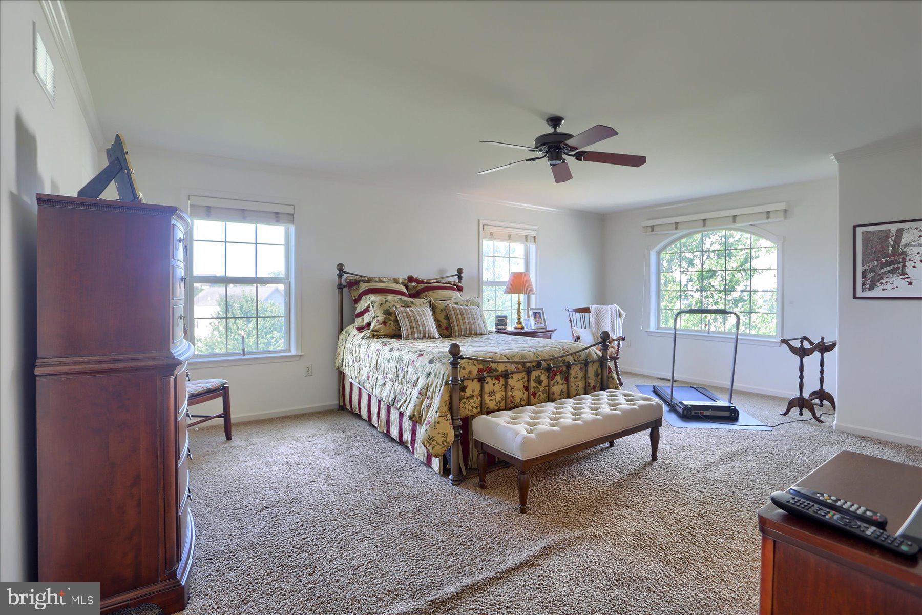 WINDING HILLS - Residential