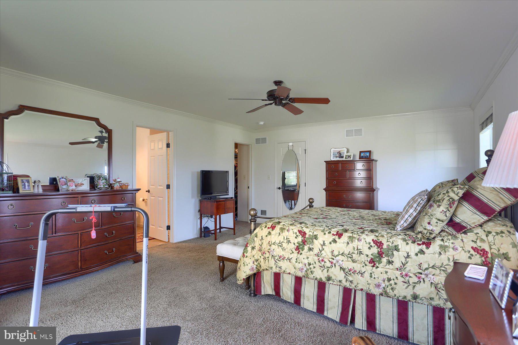 WINDING HILLS - Residential