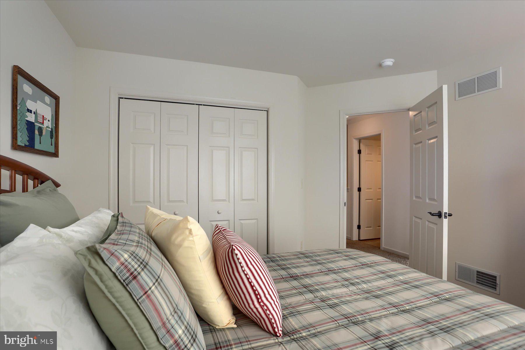 WINDING HILLS - Residential