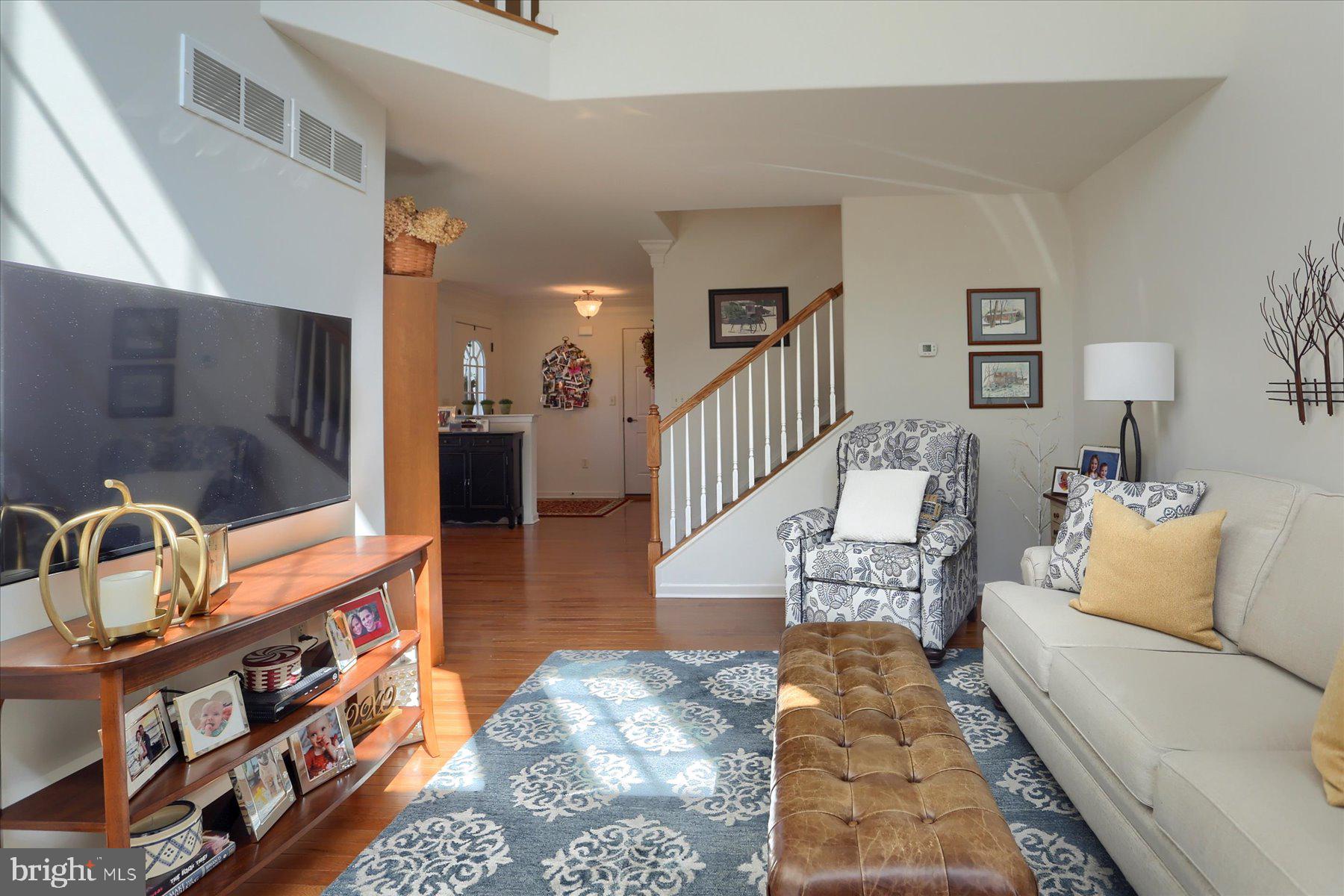 WINDING HILLS - Residential