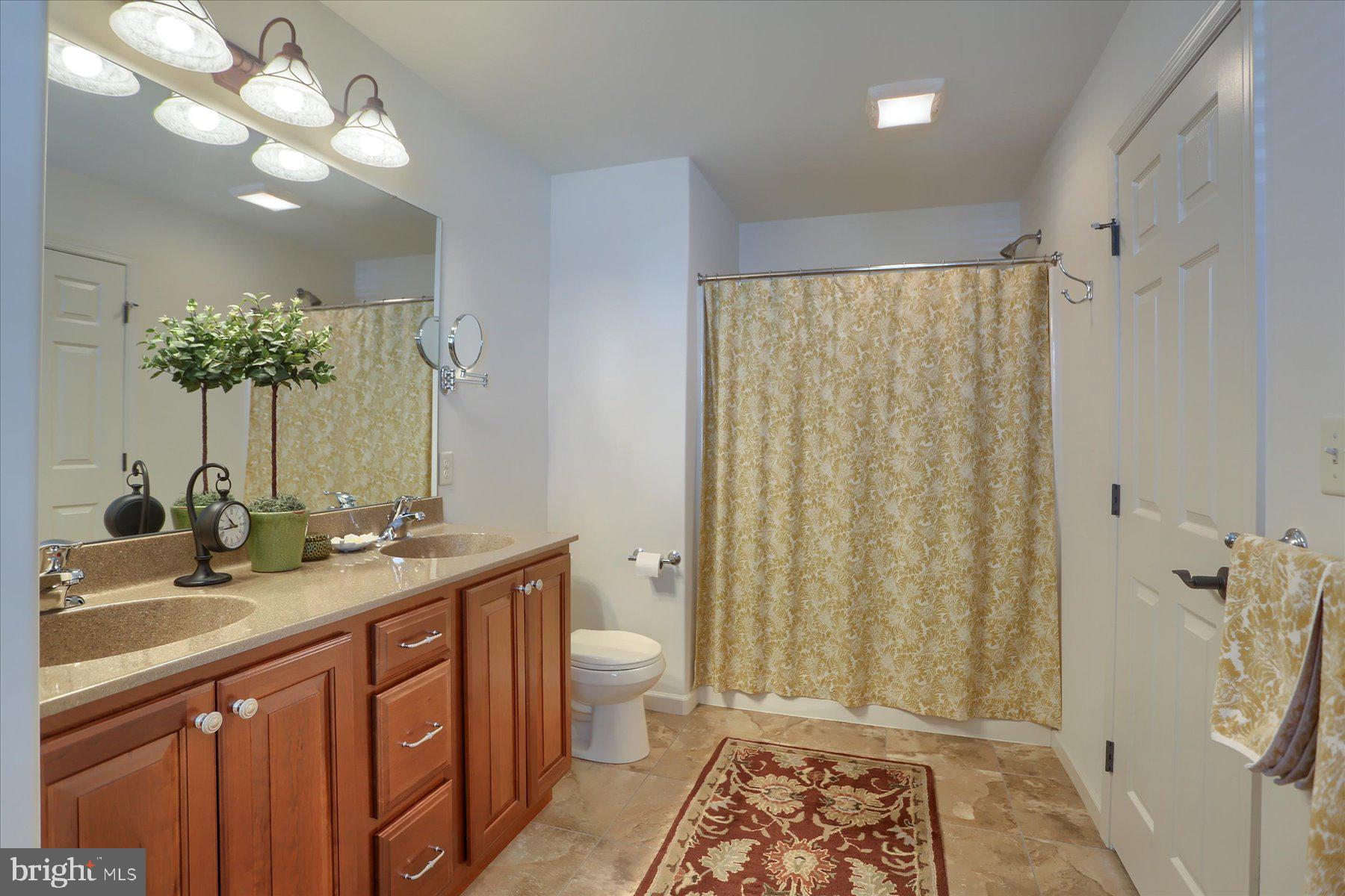 WINDING HILLS - Residential