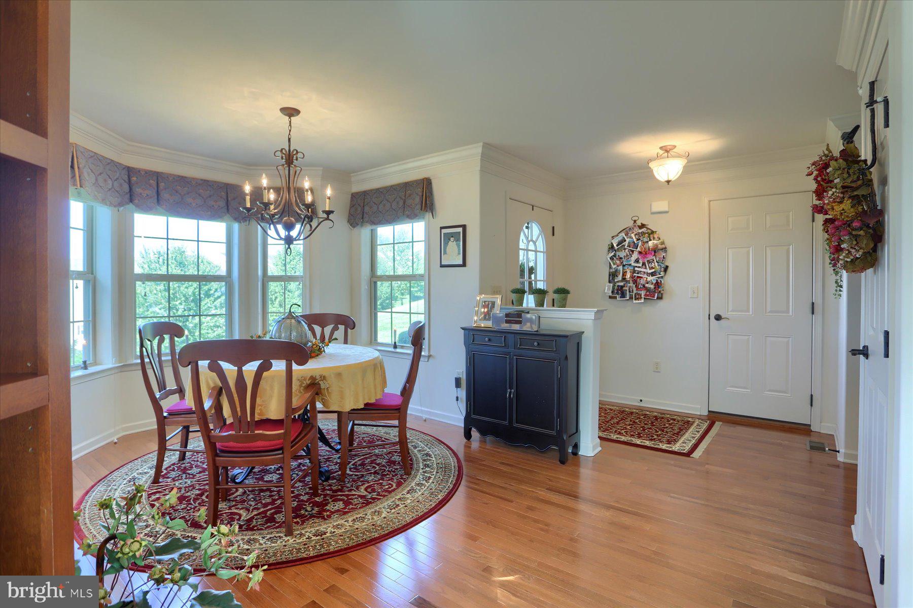 WINDING HILLS - Residential