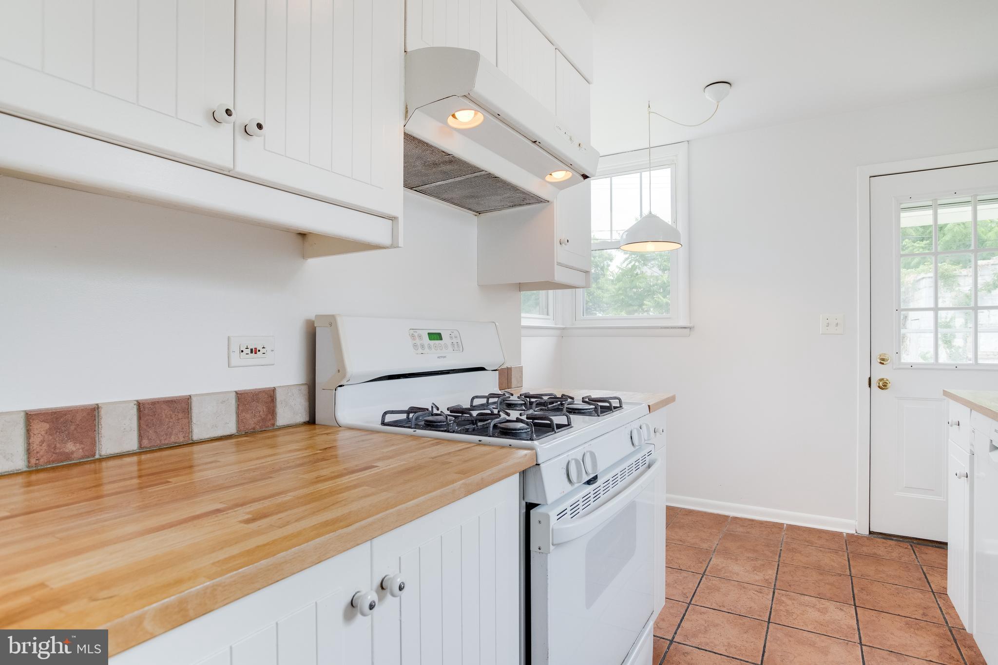 HAMILTON HEIGHTS - Residential