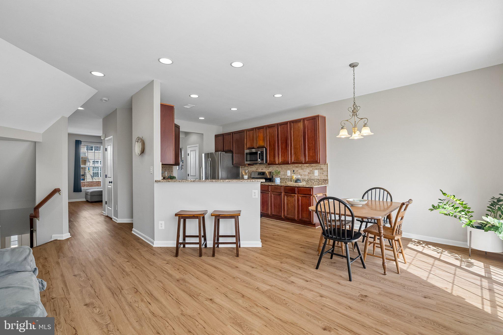 BROADLANDS SOUTH - Residential