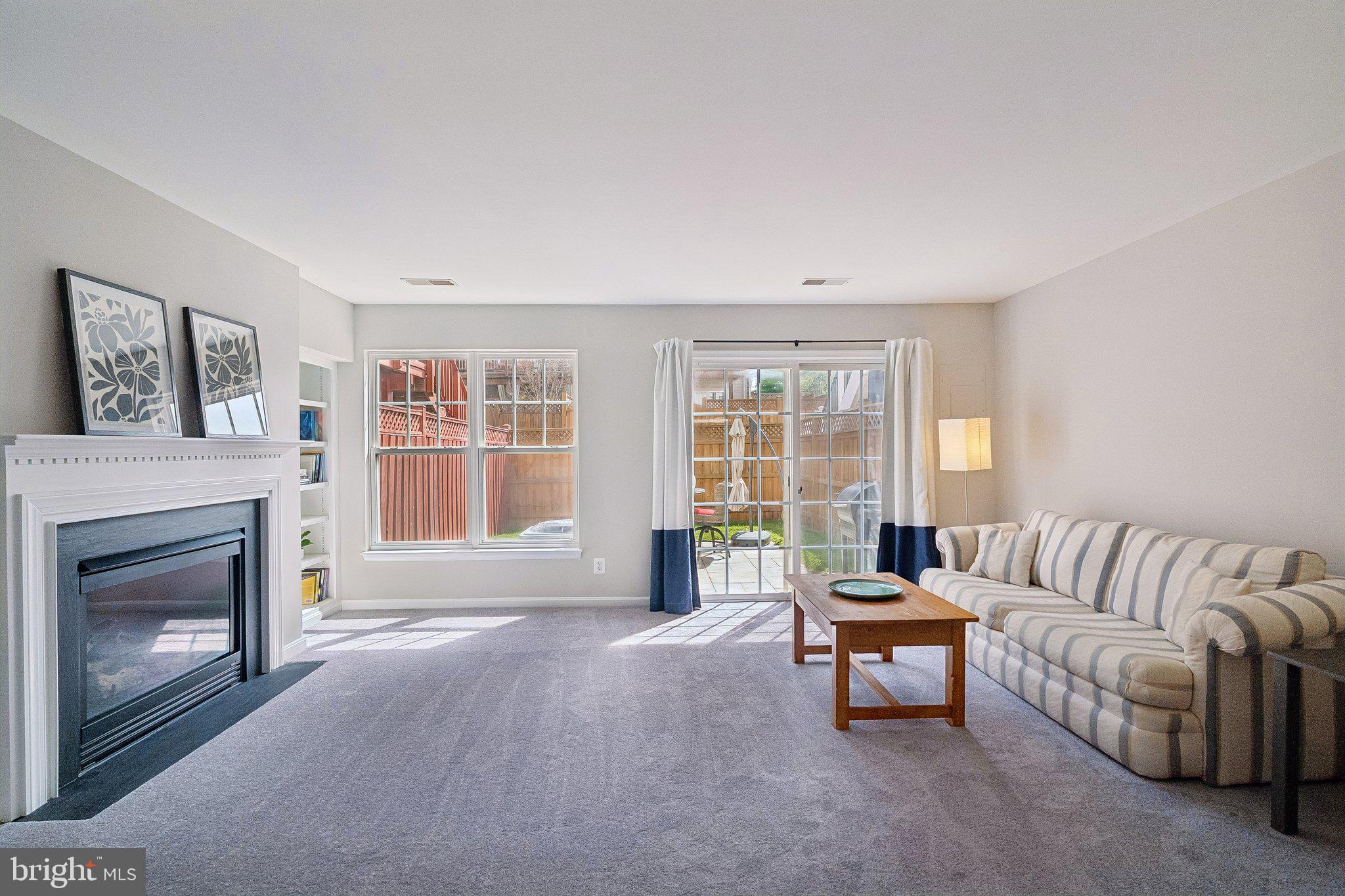 43255 SUNDERLEIGH SQUARE