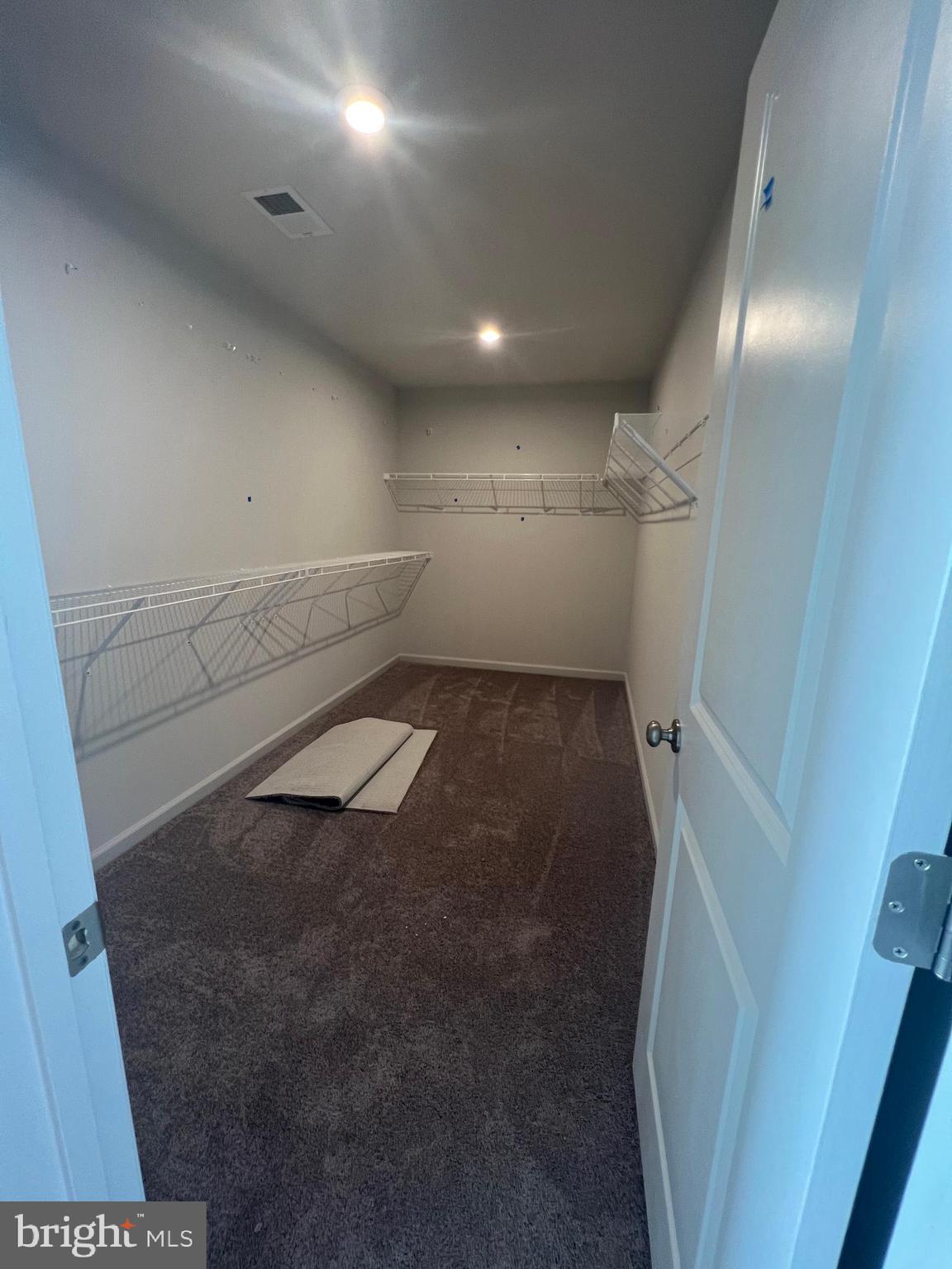 EMBREY MILL - Residential