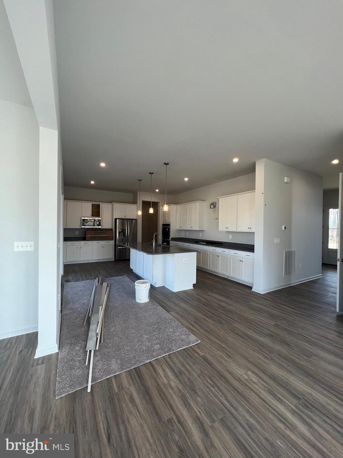 EMBREY MILL - Residential