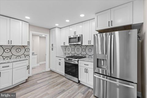 Tiny photo for 20 Church Street, PENNS GROVE, NJ 08069 (MLS # NJSA2018404)