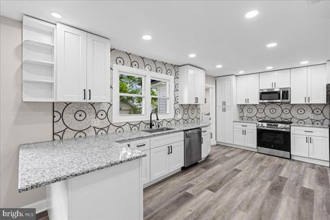 Tiny photo for 20 Church Street, PENNS GROVE, NJ 08069 (MLS # NJSA2018404)