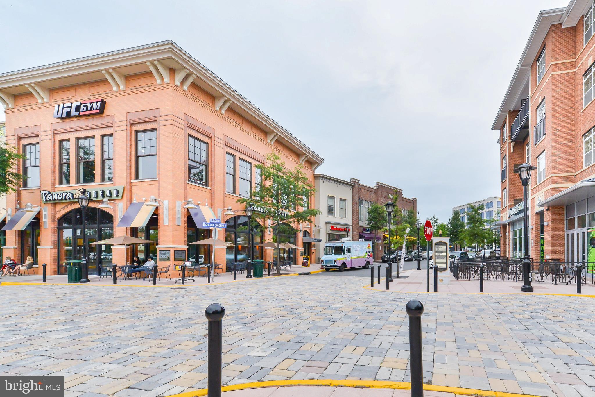 JEFFERSON MEWS - Residential