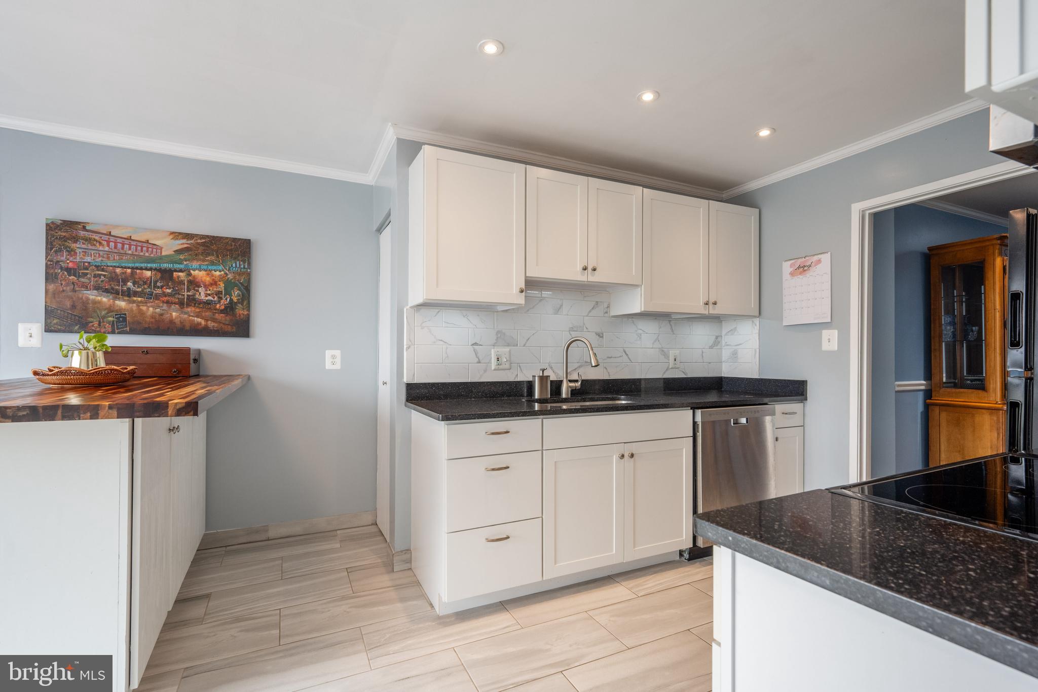 JEFFERSON MEWS - Residential