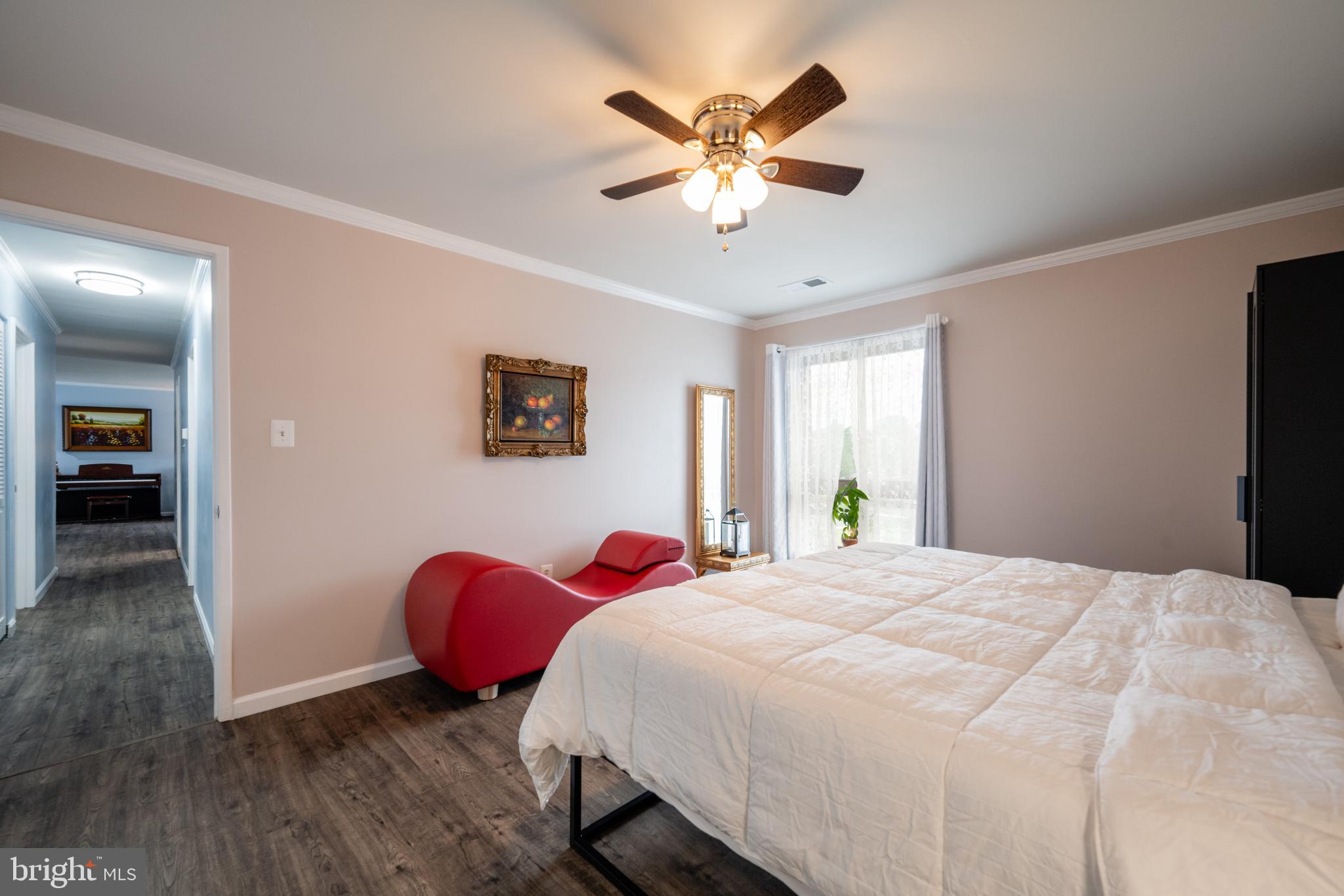 JEFFERSON MEWS - Residential