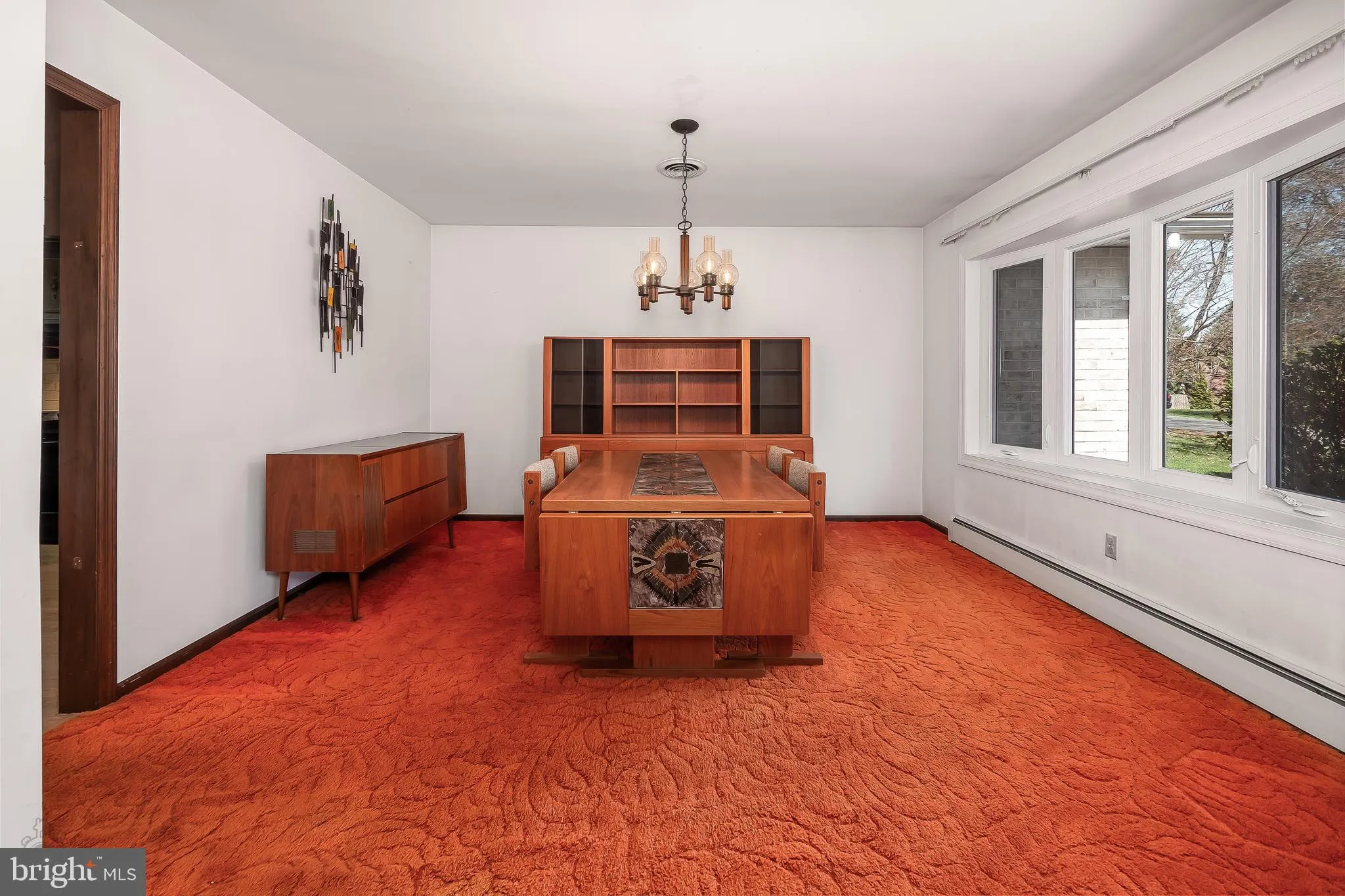 Bethlehem, Pennsylvania 18015, United States, 3 Bedrooms Bedrooms, ,4 BathroomsBathrooms,Residential,Pending,112082