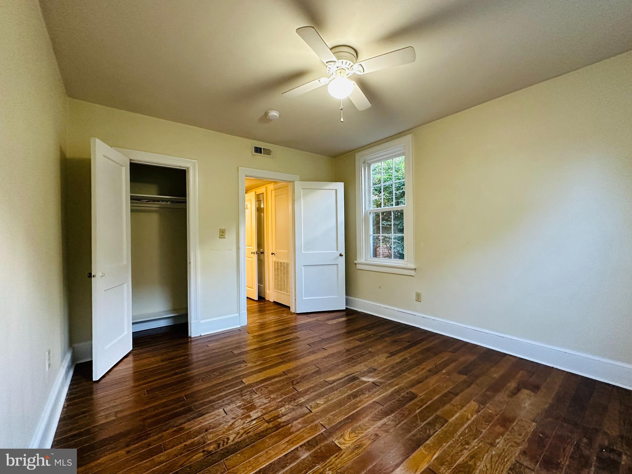 FREDERICKSBURG CITY - Residential Lease