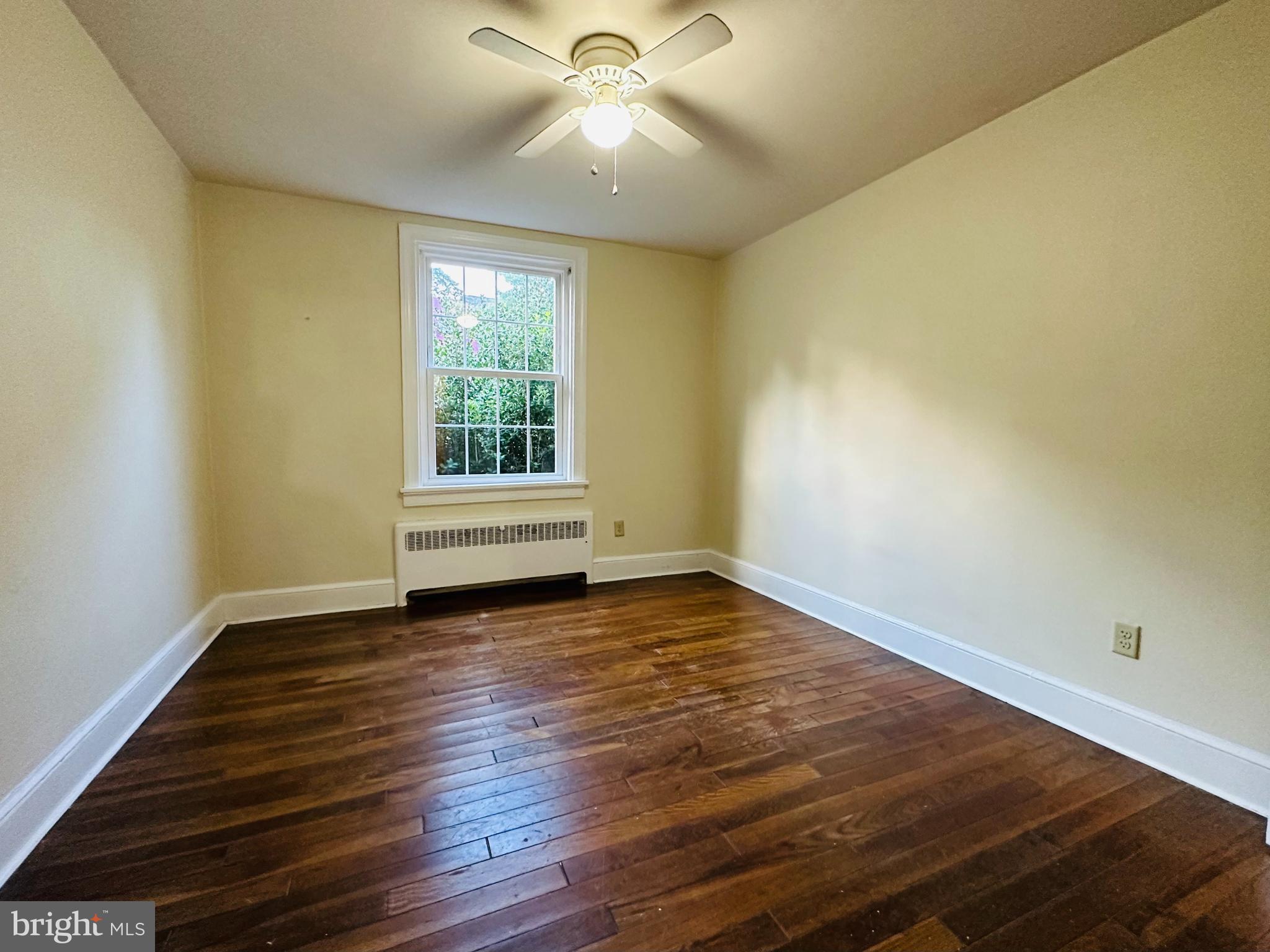 FREDERICKSBURG CITY - Residential Lease